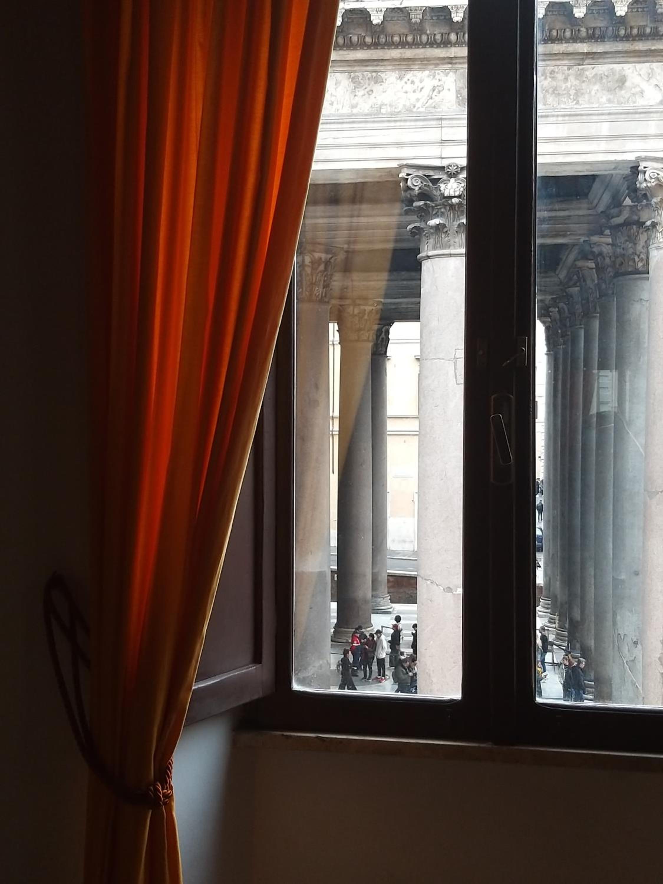 L'antica dimora con splendida vista sul Pantheon