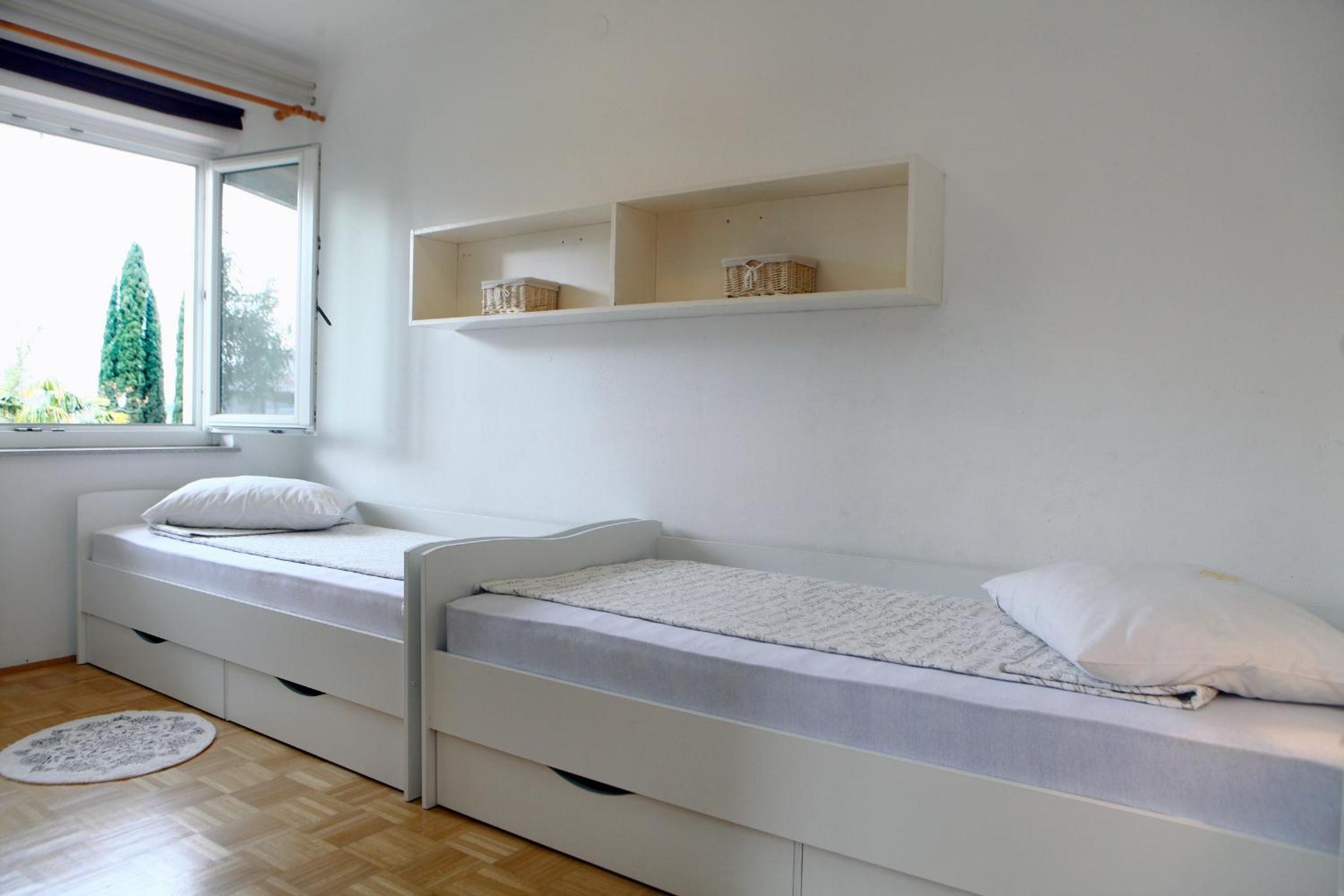 Peaceful Family Apartment JASNA view 2
