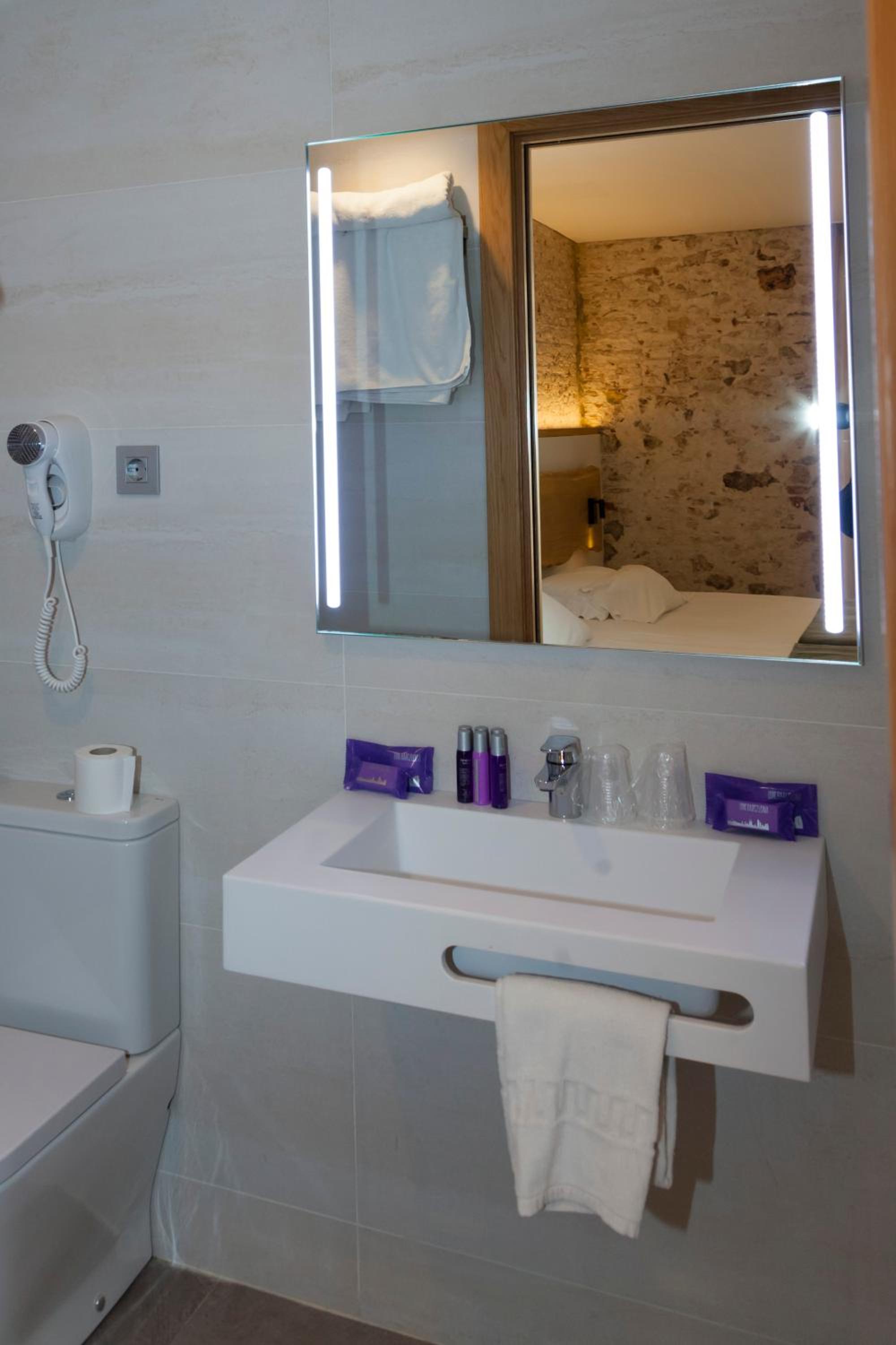 Hostal Paris