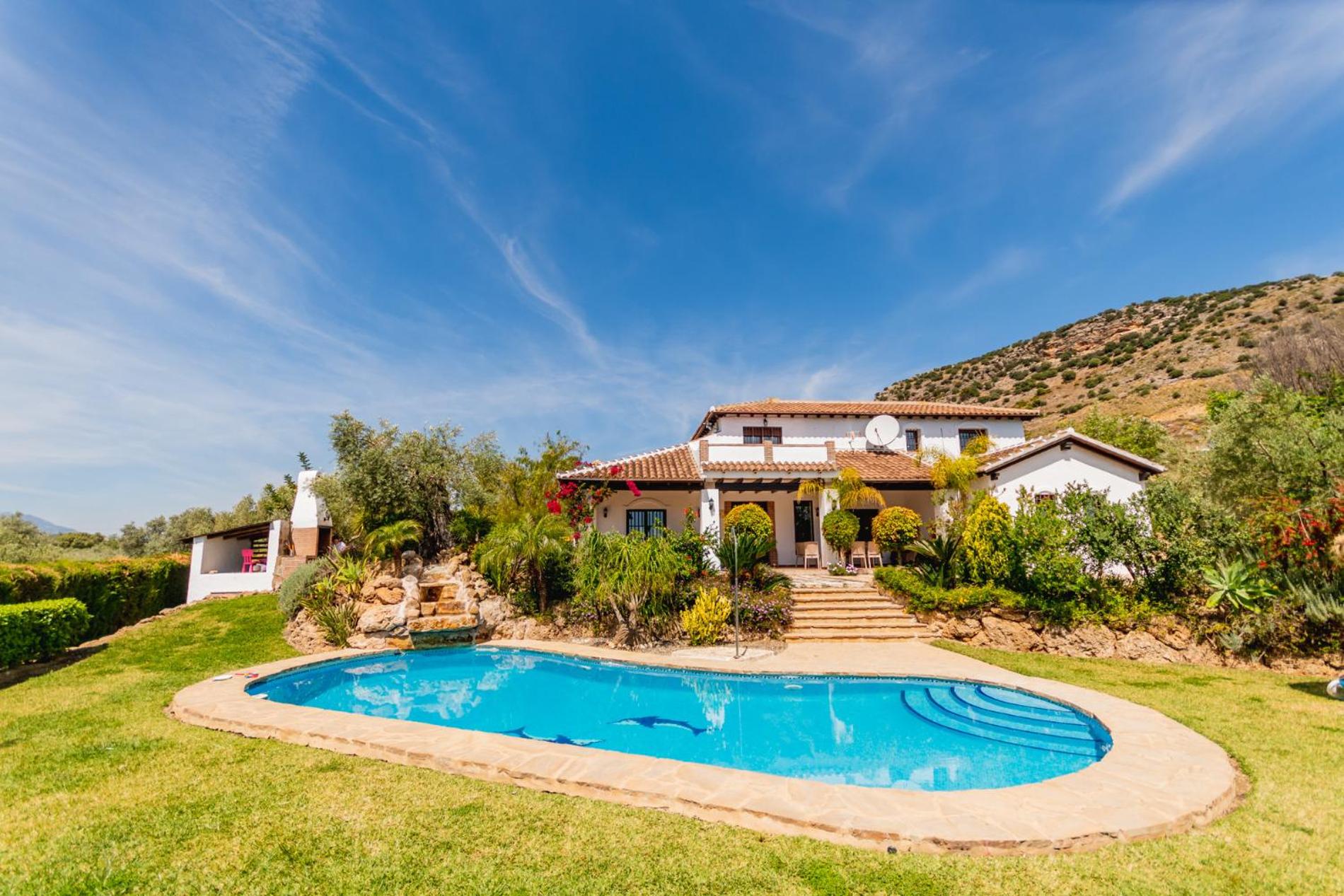 Cubo's Cortijo La Hilacha view 3