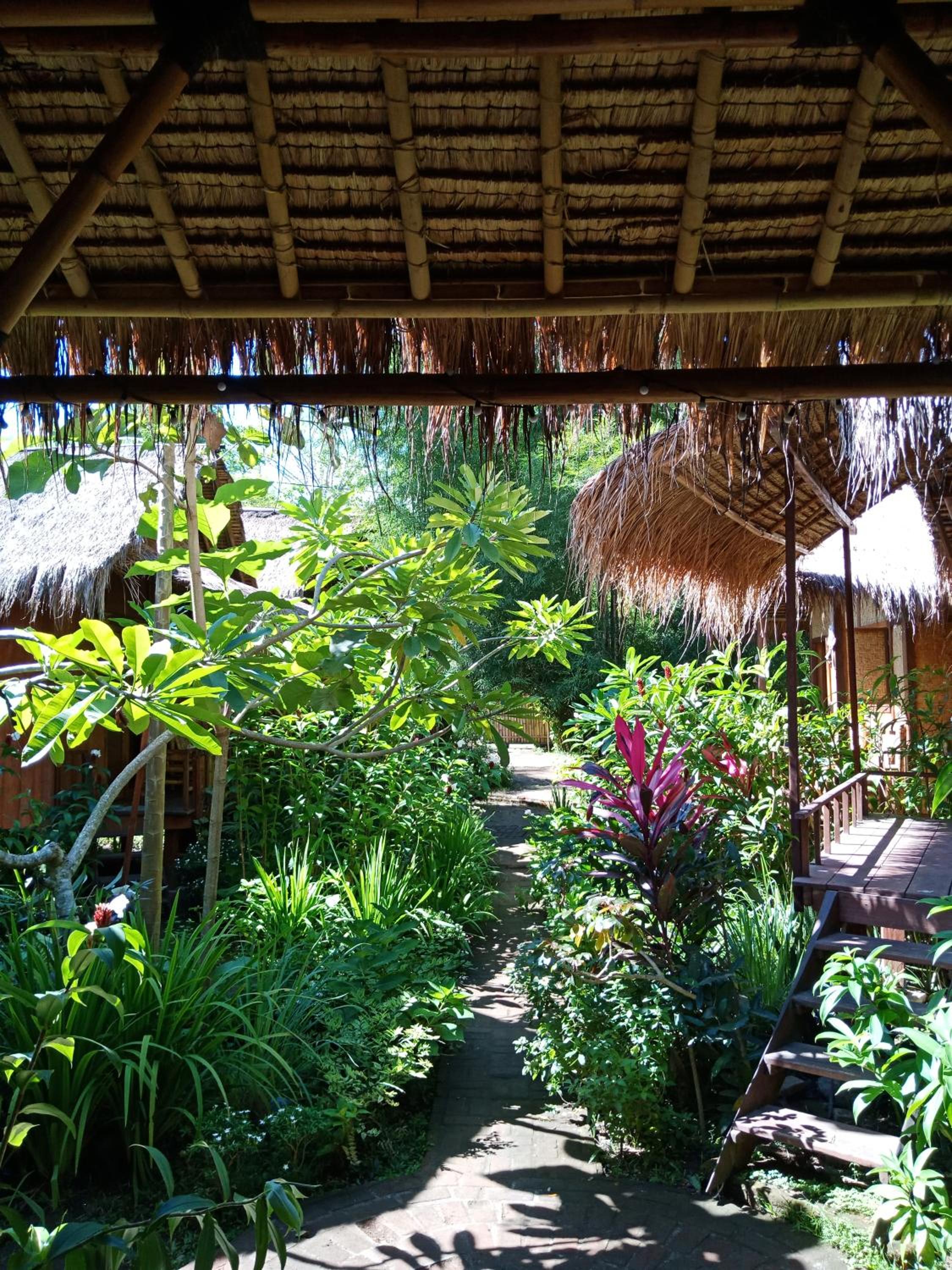 Shibui Garden Bungalows and Restaurant view 4