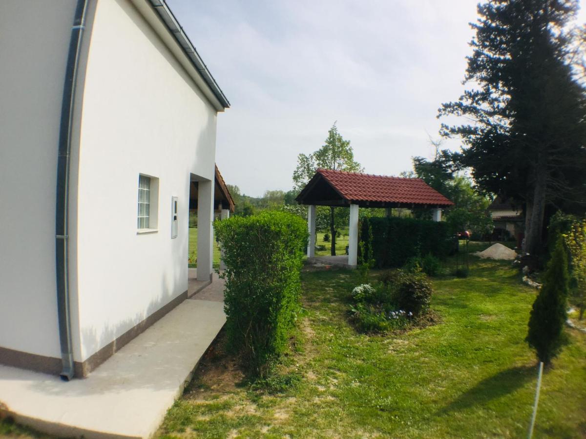 Photo 28