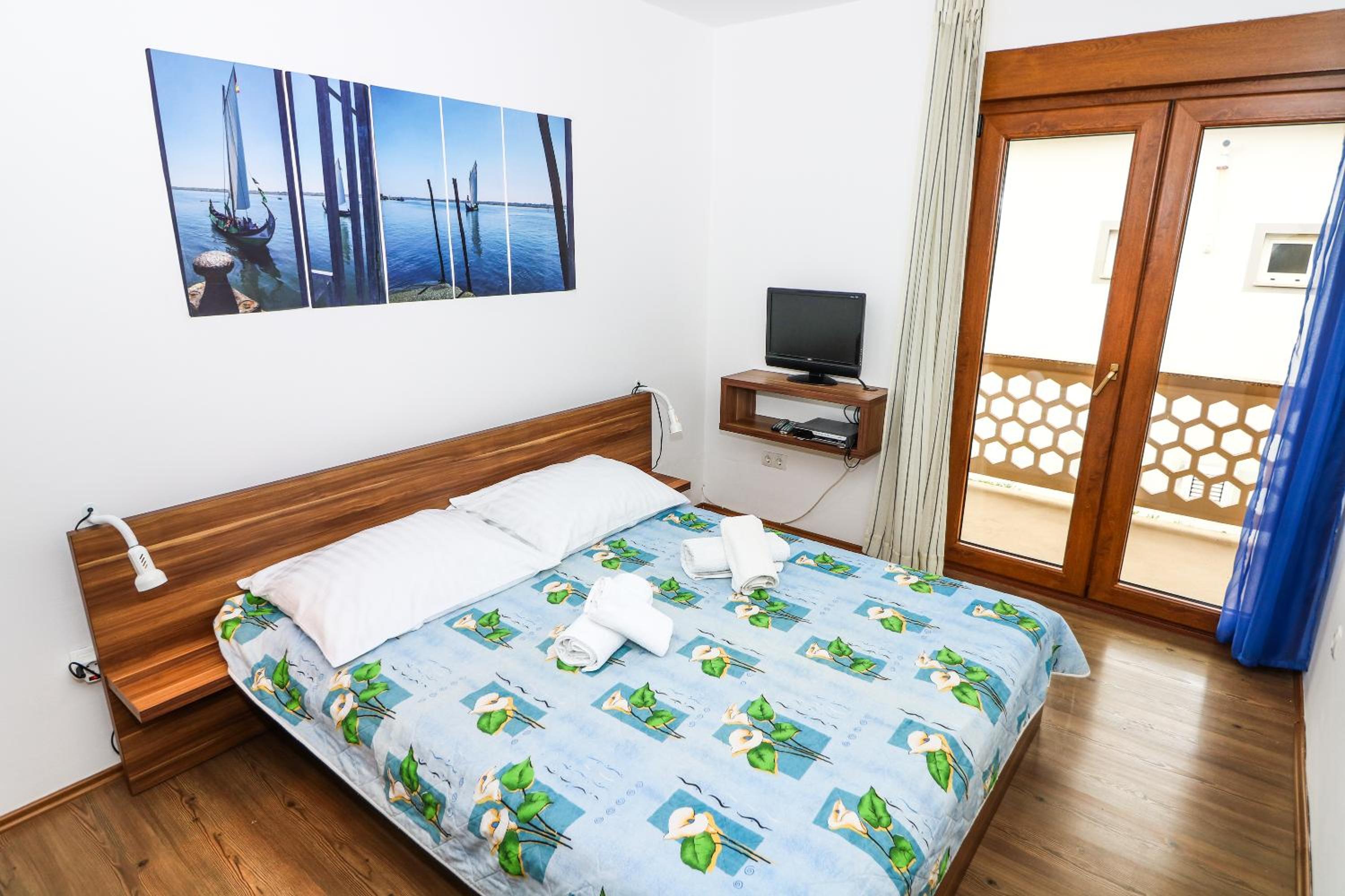 Apartments Magla with Terrace