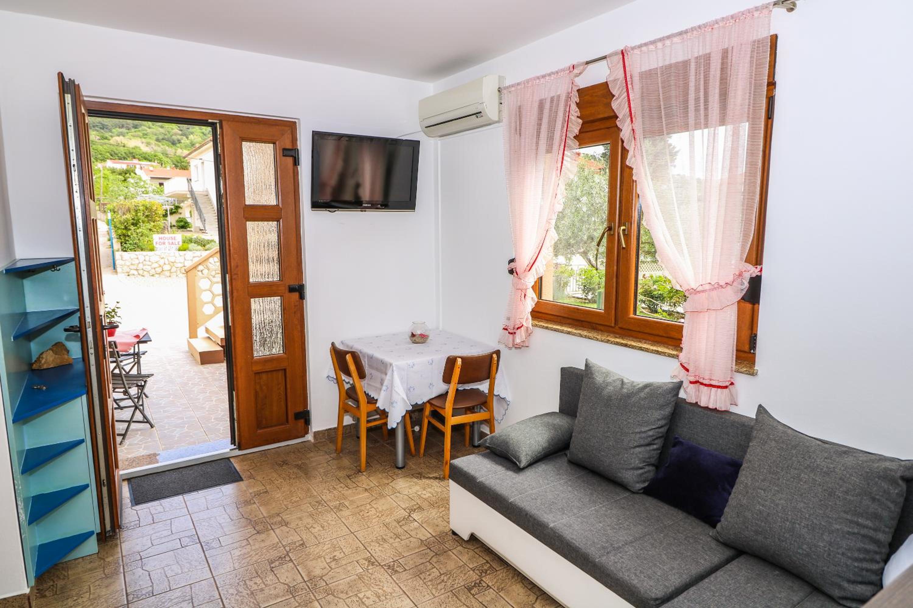Apartments Magla with Terrace