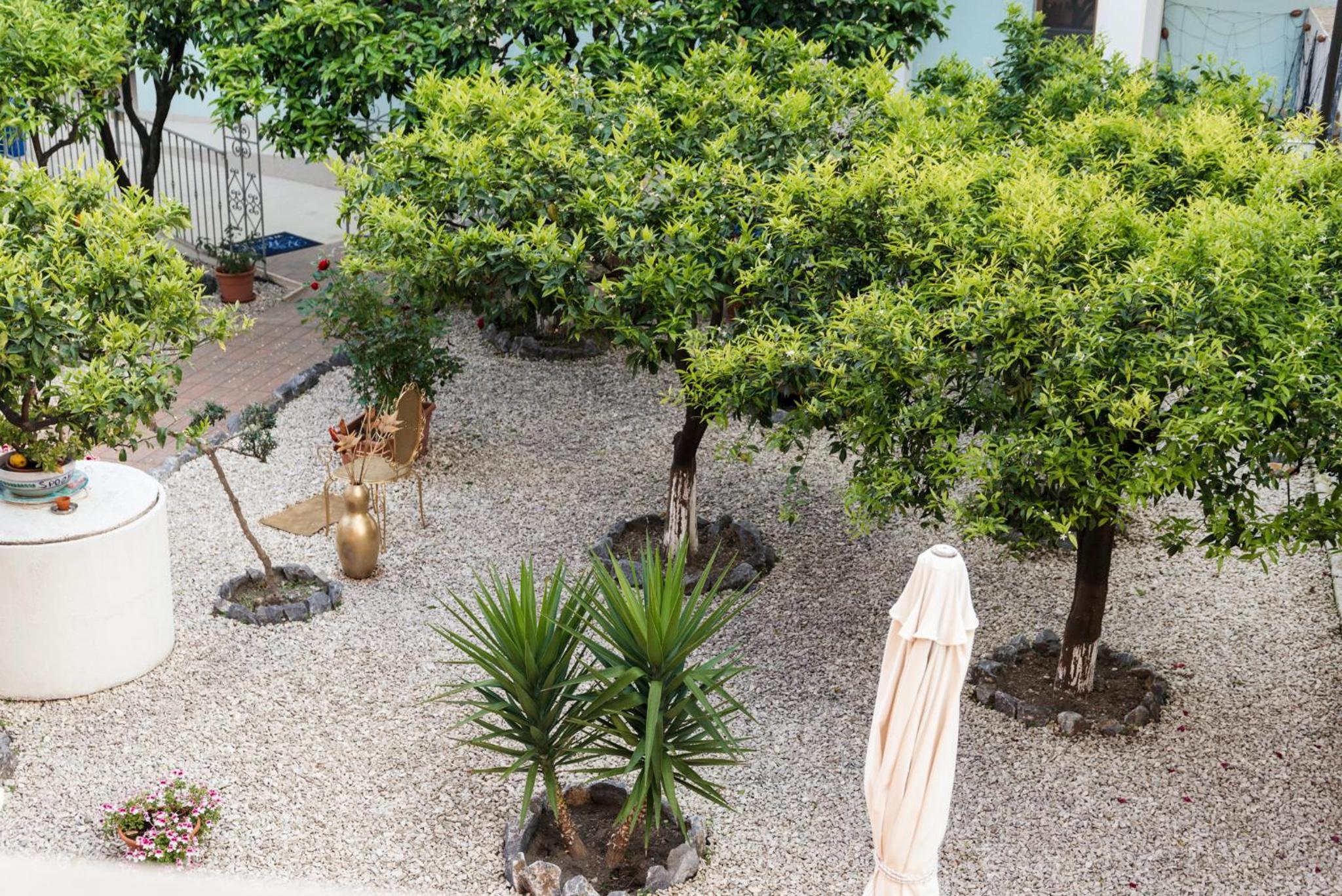 Villa dei Mercanti view 5