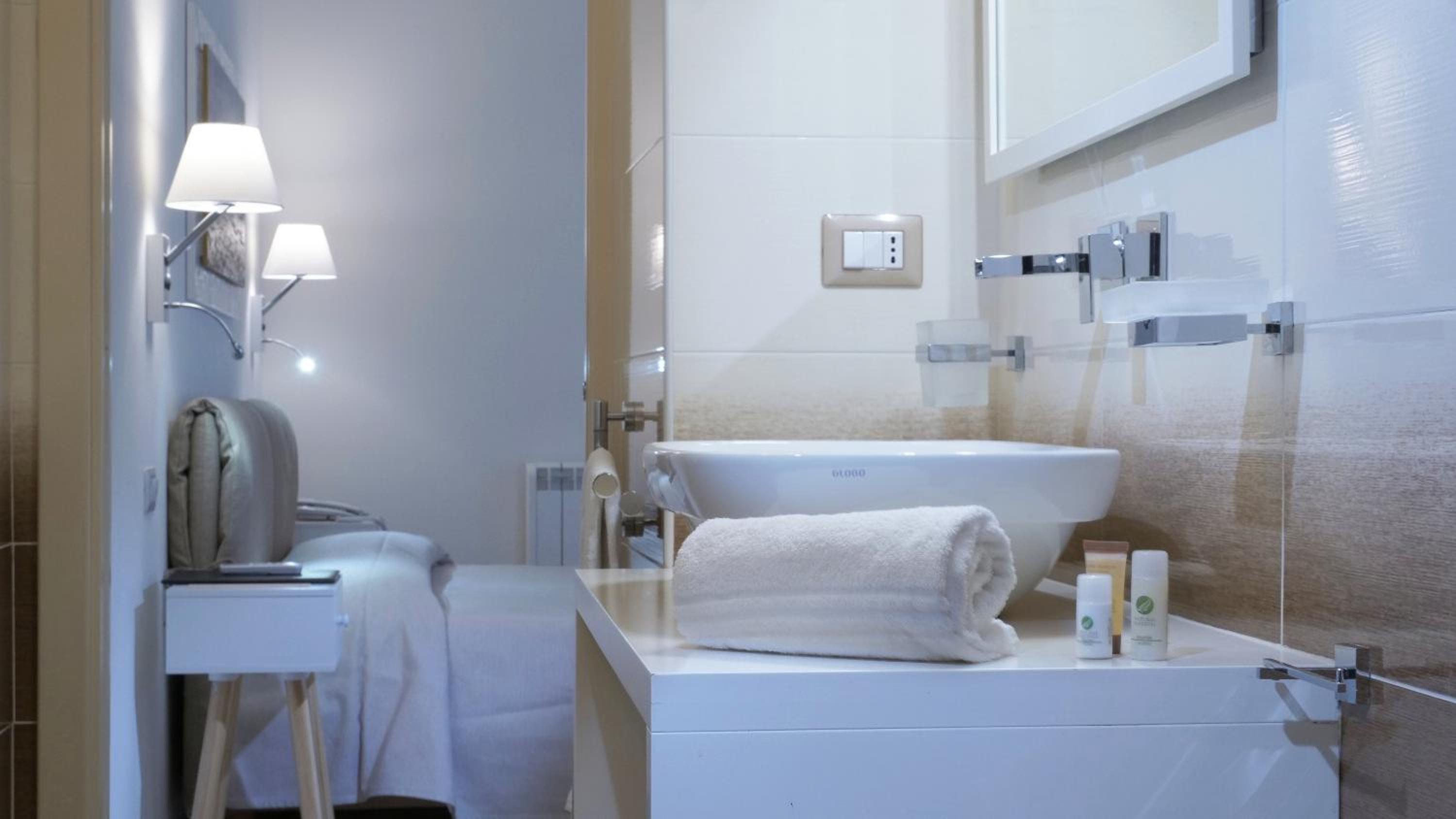Smart Suite & Apartments