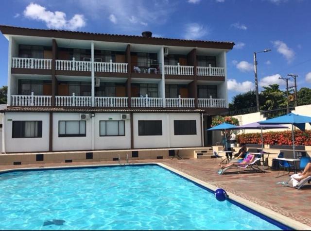 HOTEL MELGAR PLAZA - Image 1