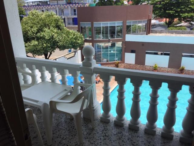 balcony
