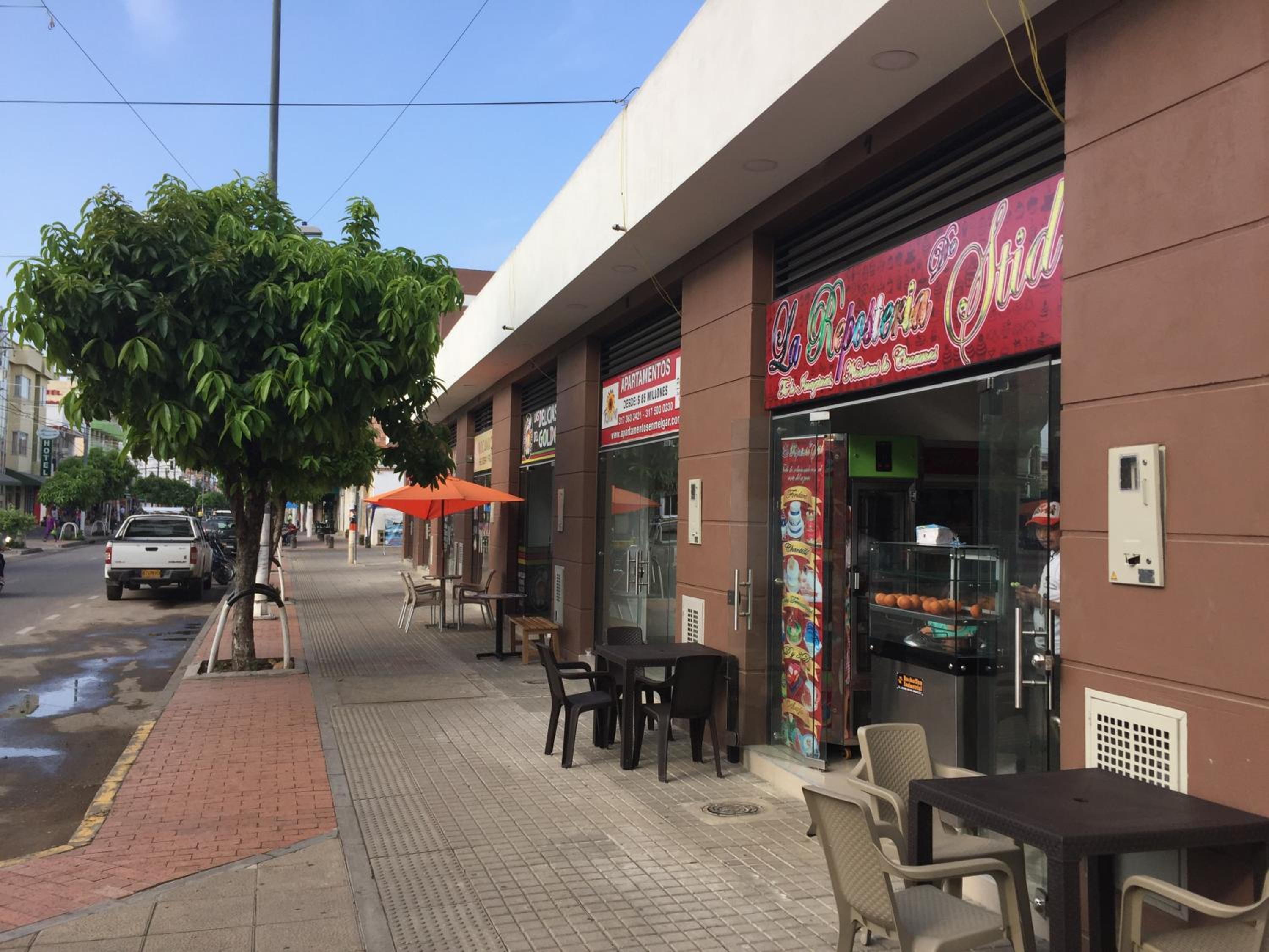 restaurant