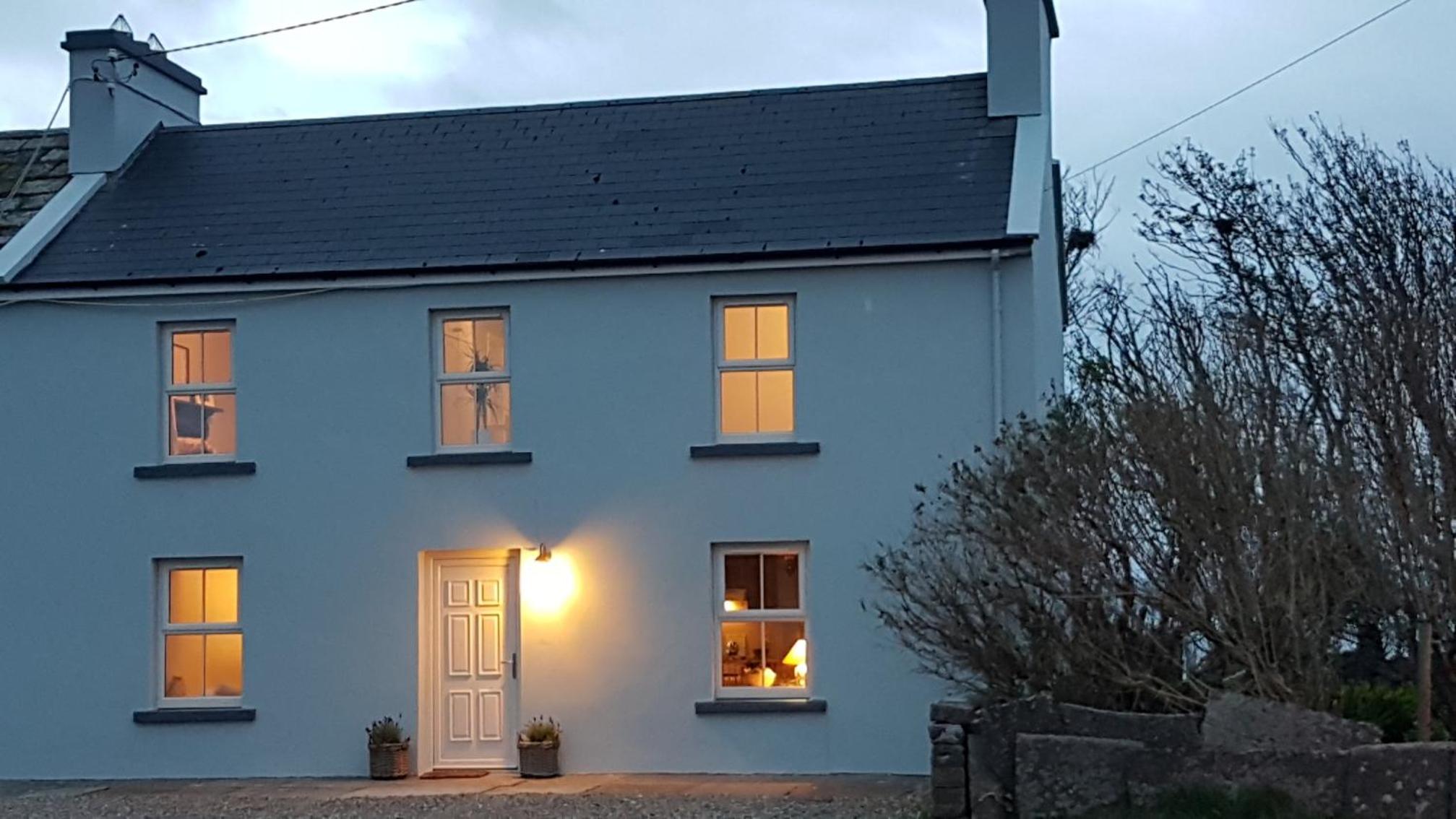 Hotel Bay View House - Image 1