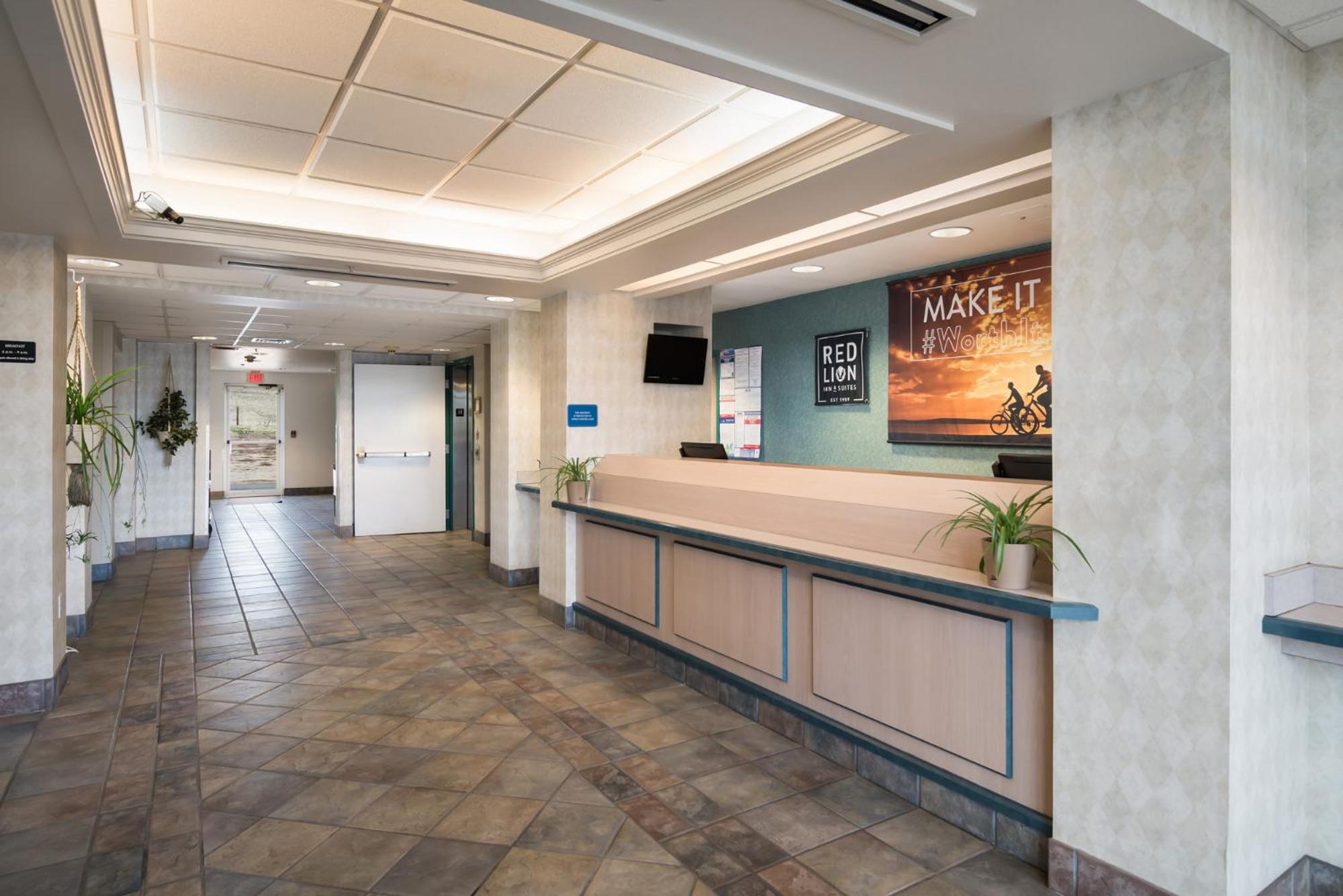 Red Lion Inn & Suites Butte