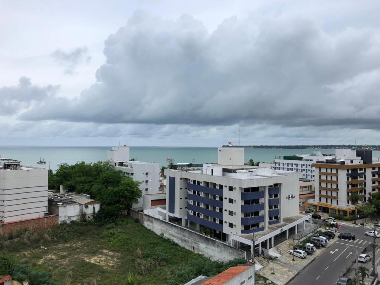 Apartamento na Praia de João Pessoa