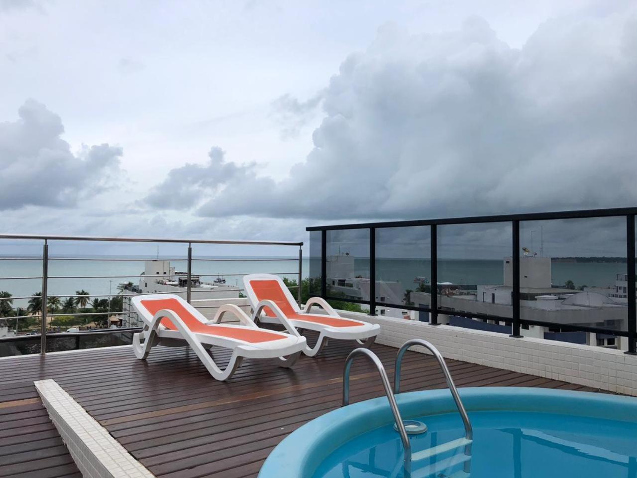 Apartamento na Praia de João Pessoa