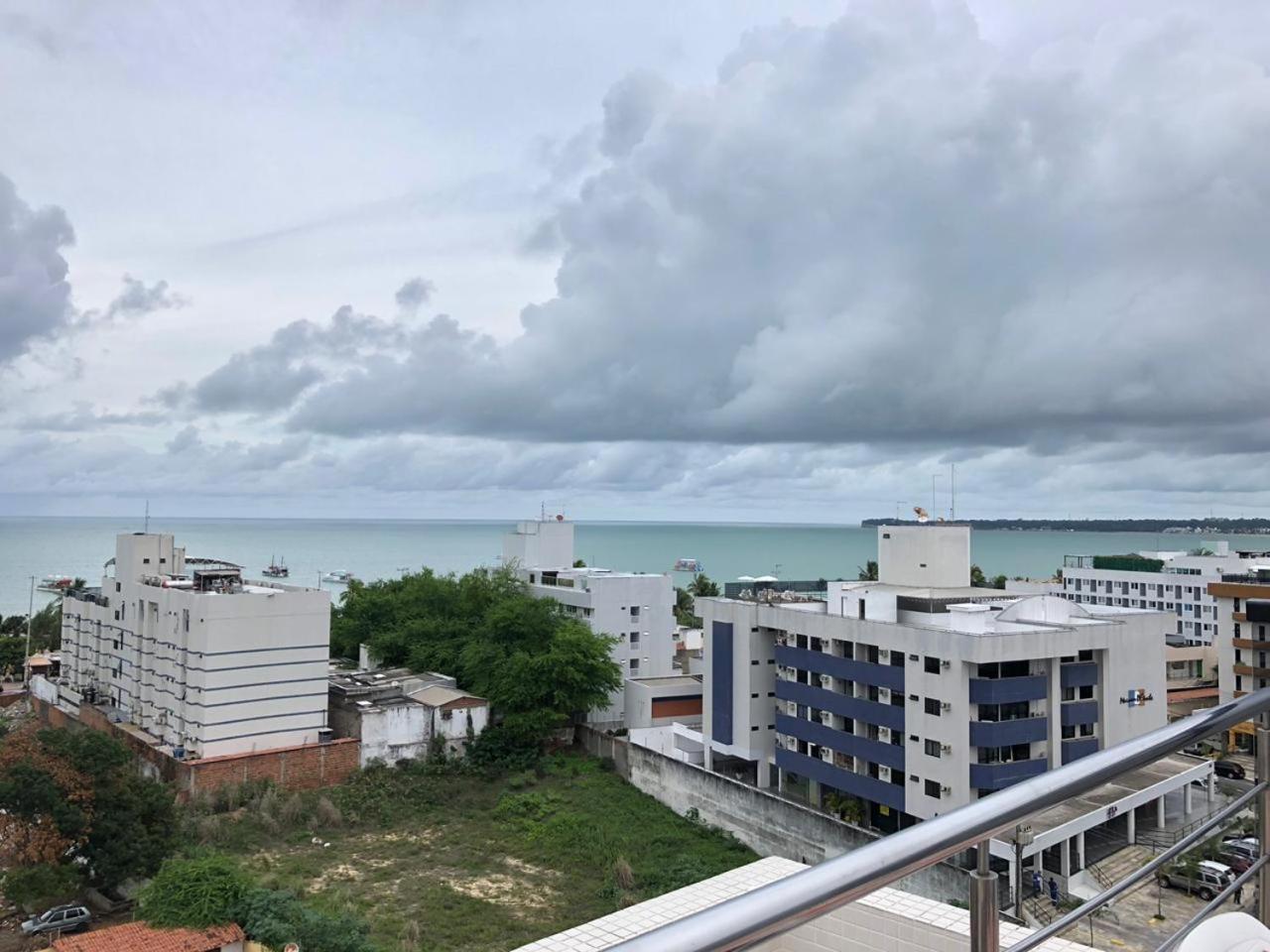 Apartamento na Praia de João Pessoa