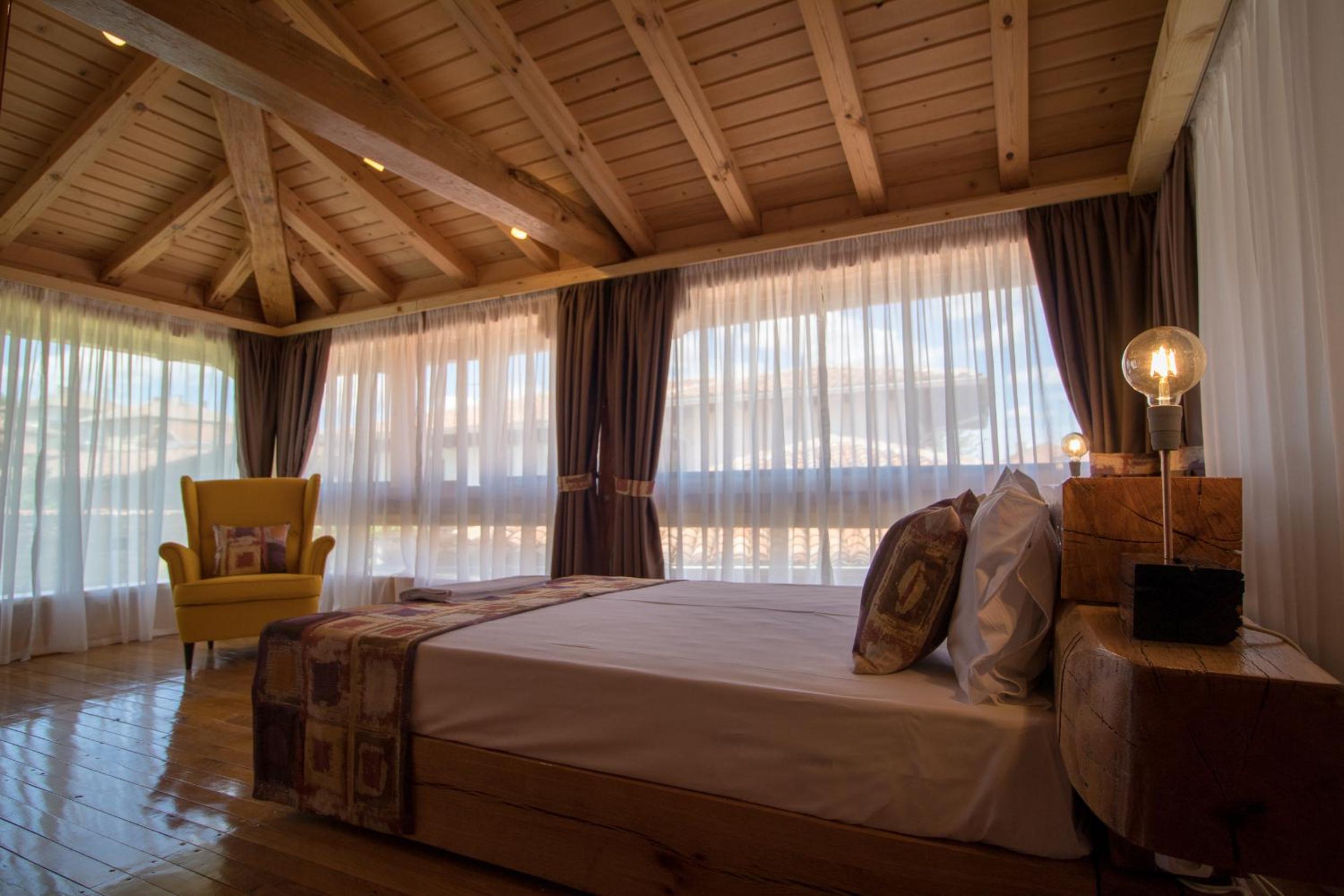 Guest House Epochs since 1871