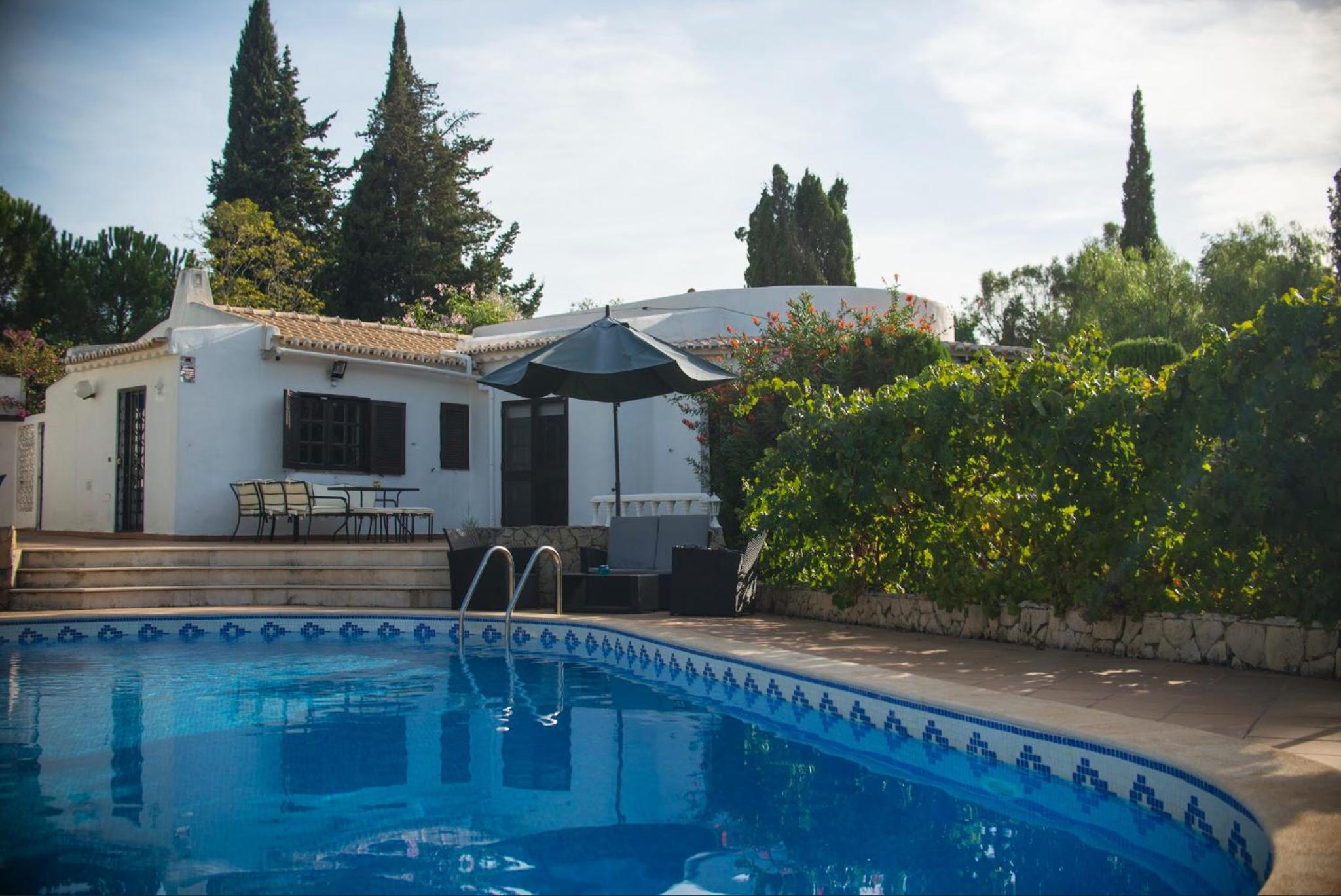 Villa Sol e Mar Private pool & jacuzzi view 5