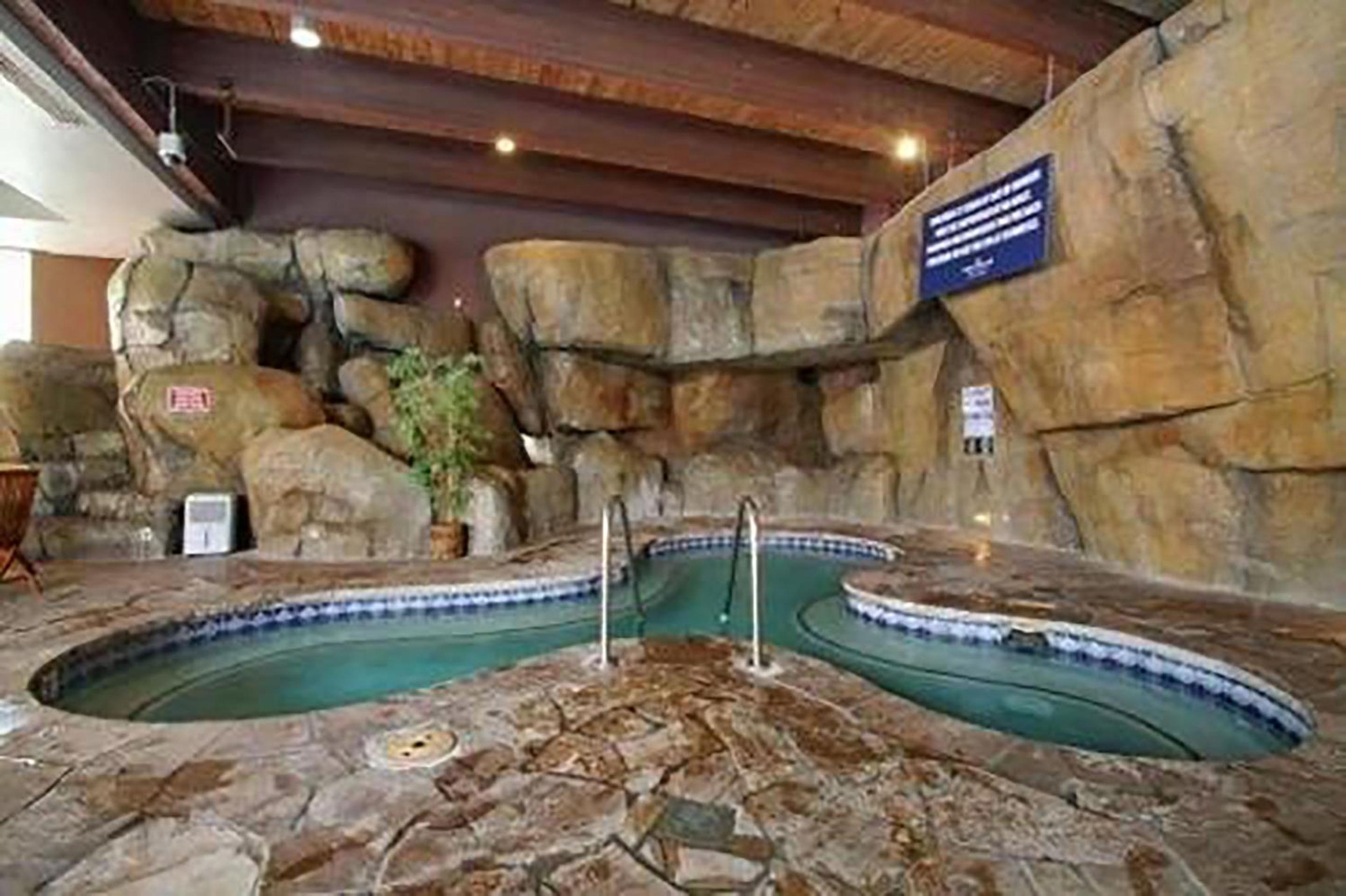 Lake Tahoe Vacations - Bally's Lake Tahoe Casino Resort - Property Image 19