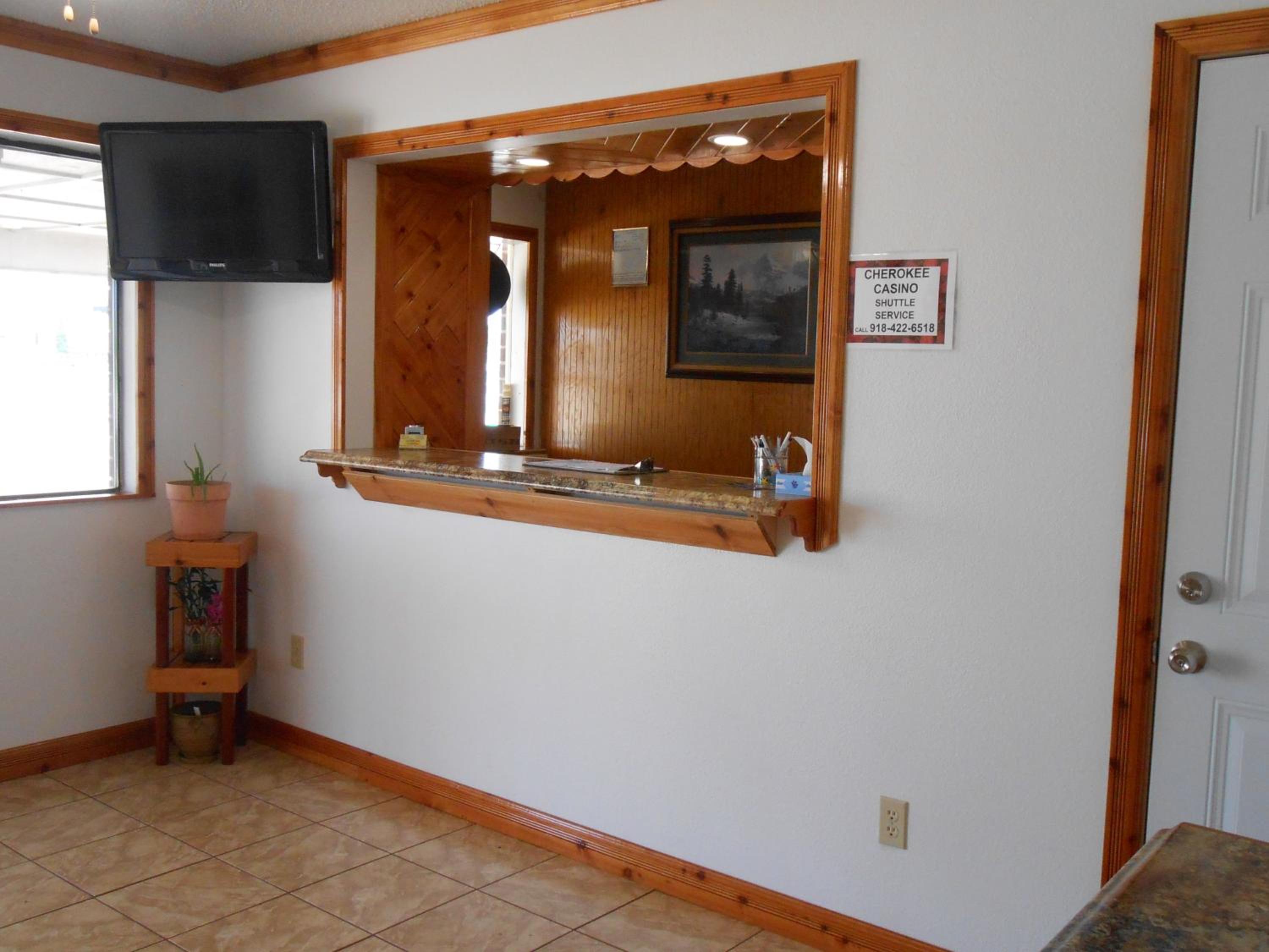 Budget Inn and Suites Siloam Springs view 5