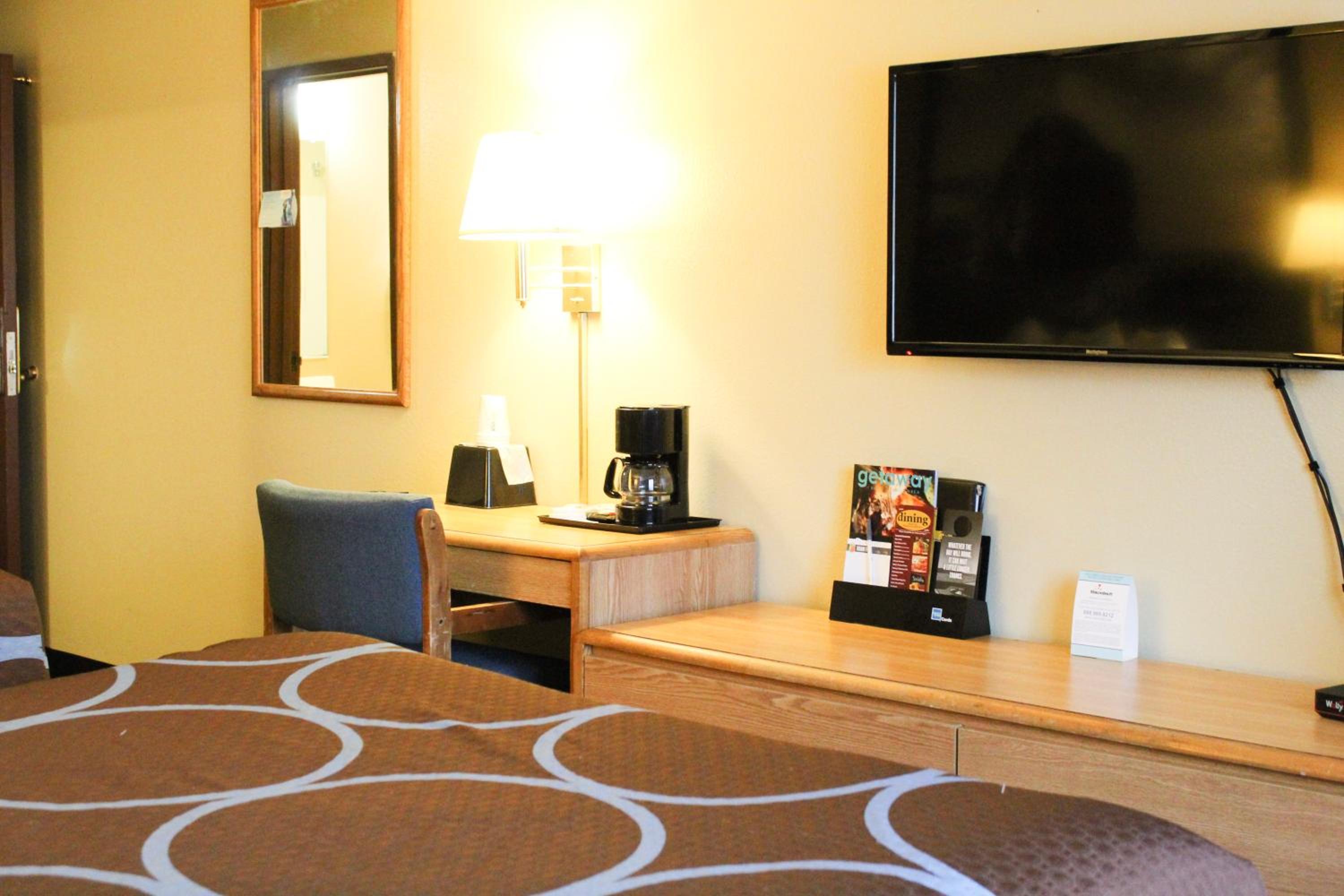 Carson City Vacations - Super 8 by Wyndham Carson City Lake Tahoe - Property Image 19