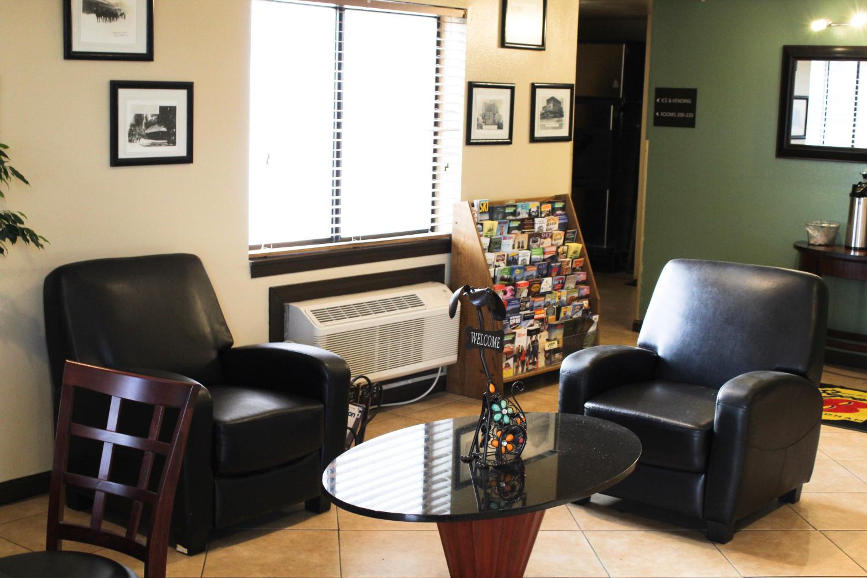 Carson City Vacations - Super 8 by Wyndham Carson City Lake Tahoe - Property Image 42