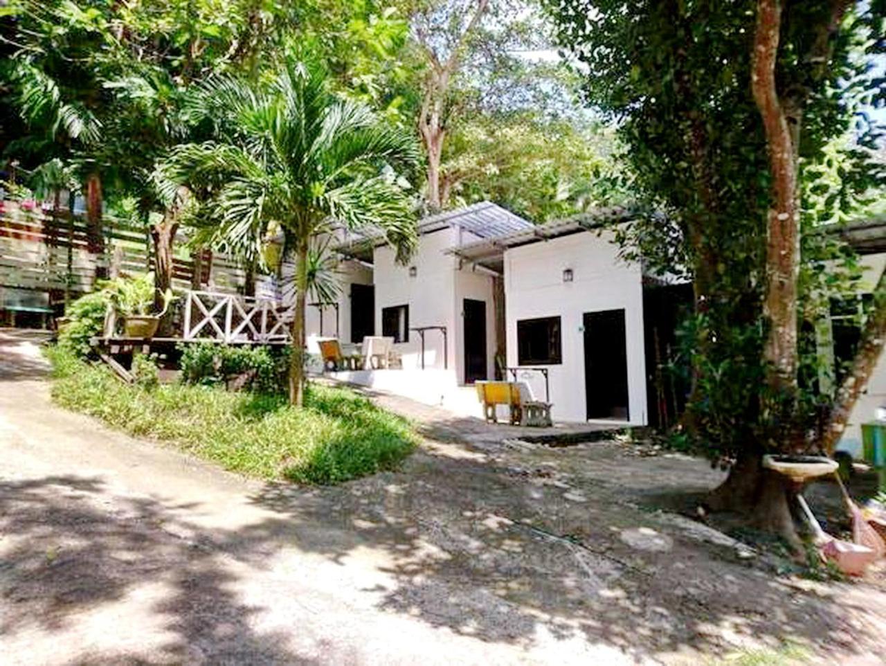 Tuk Tuk Guesthouse