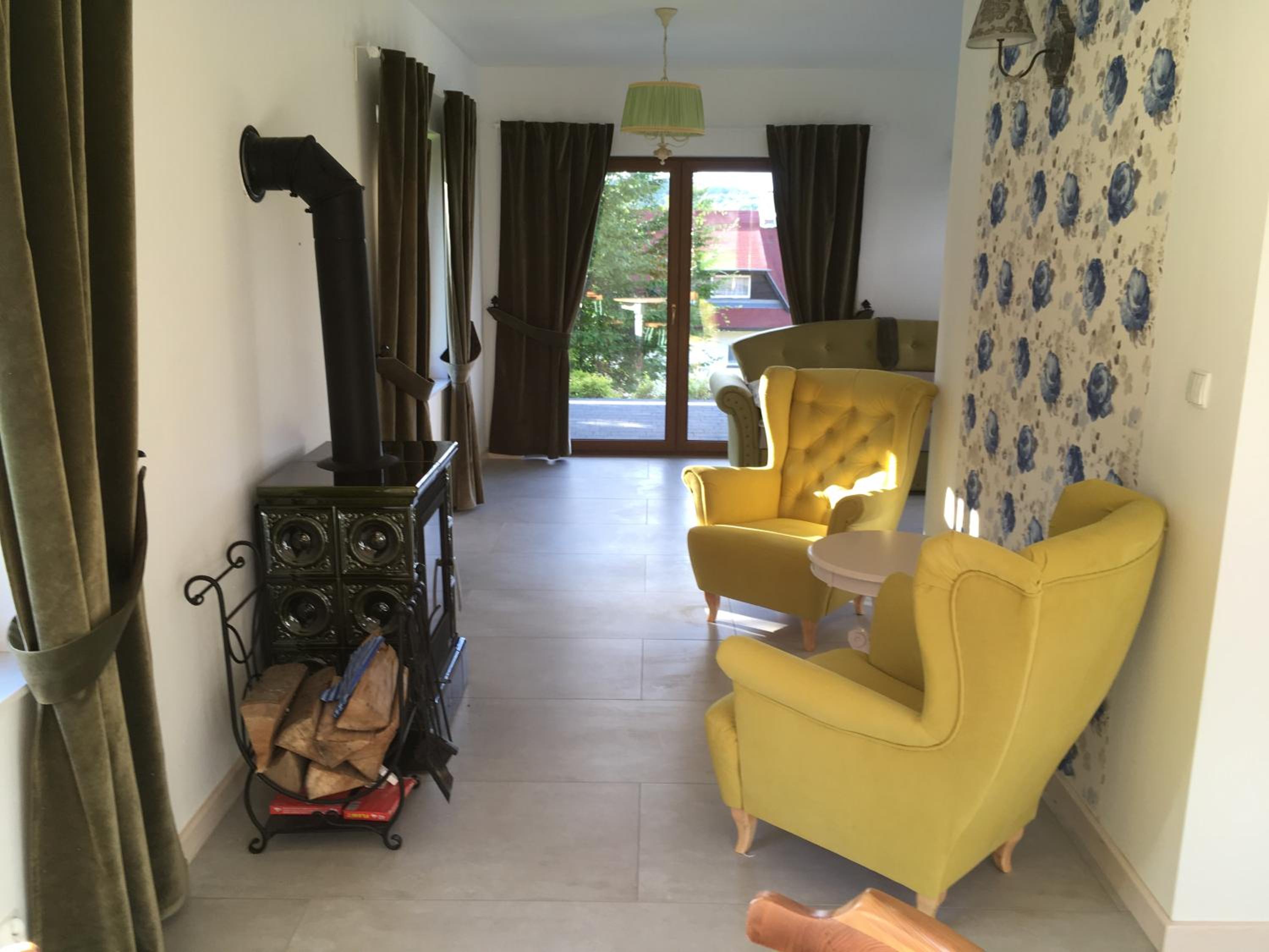 Malinowe Wzgórze domki 90 m2 z sauną i balią- płatna