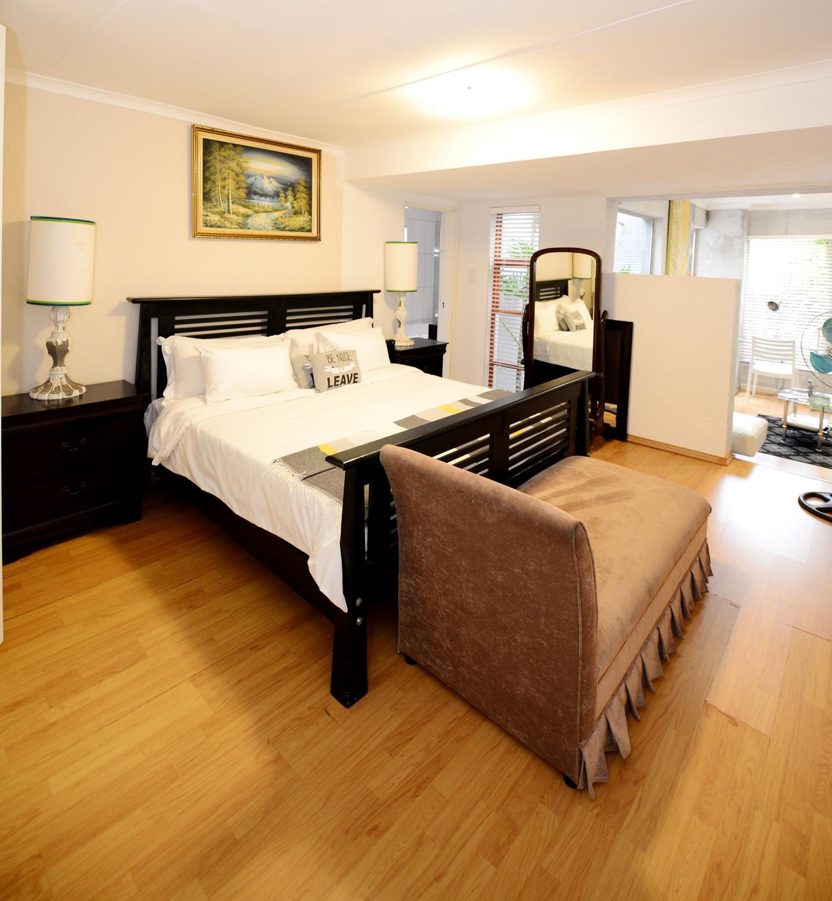 Corgi Guest House