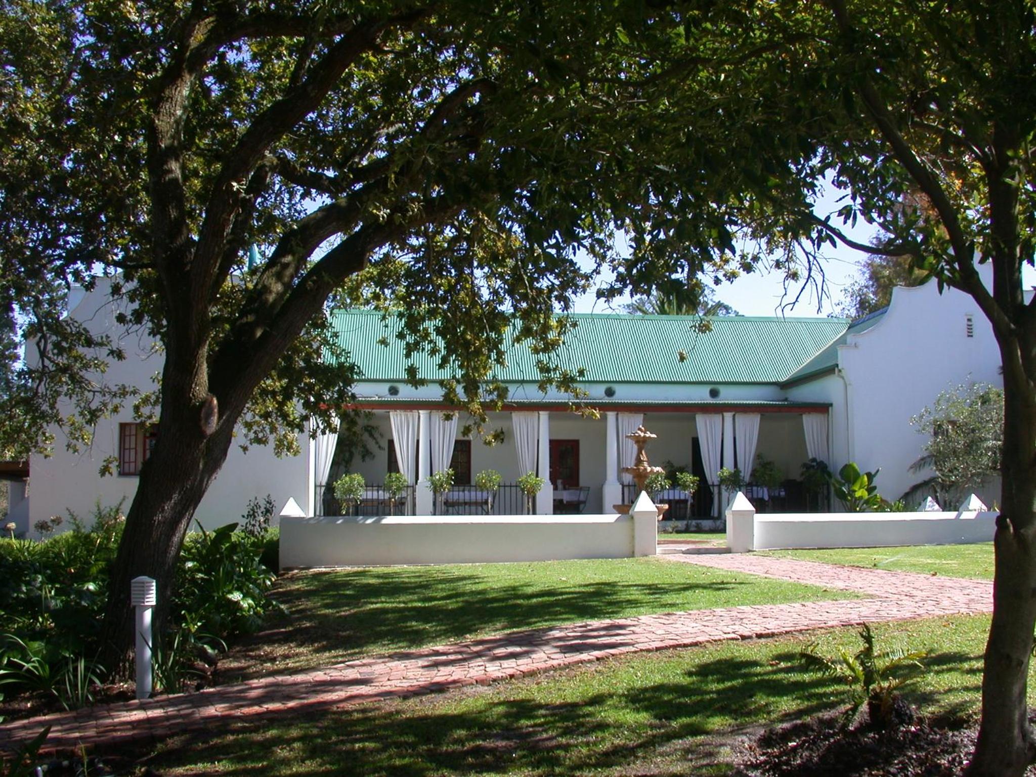 D'Aria Guest Cottages view 4