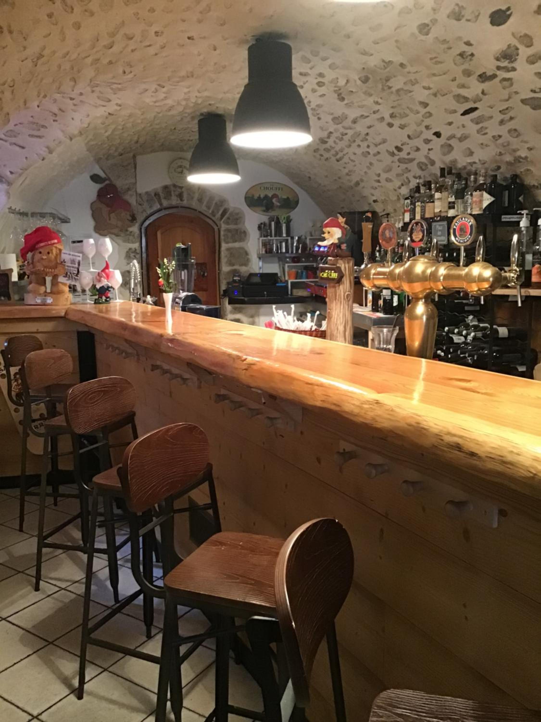 Les Gentianes en Allos — bar
