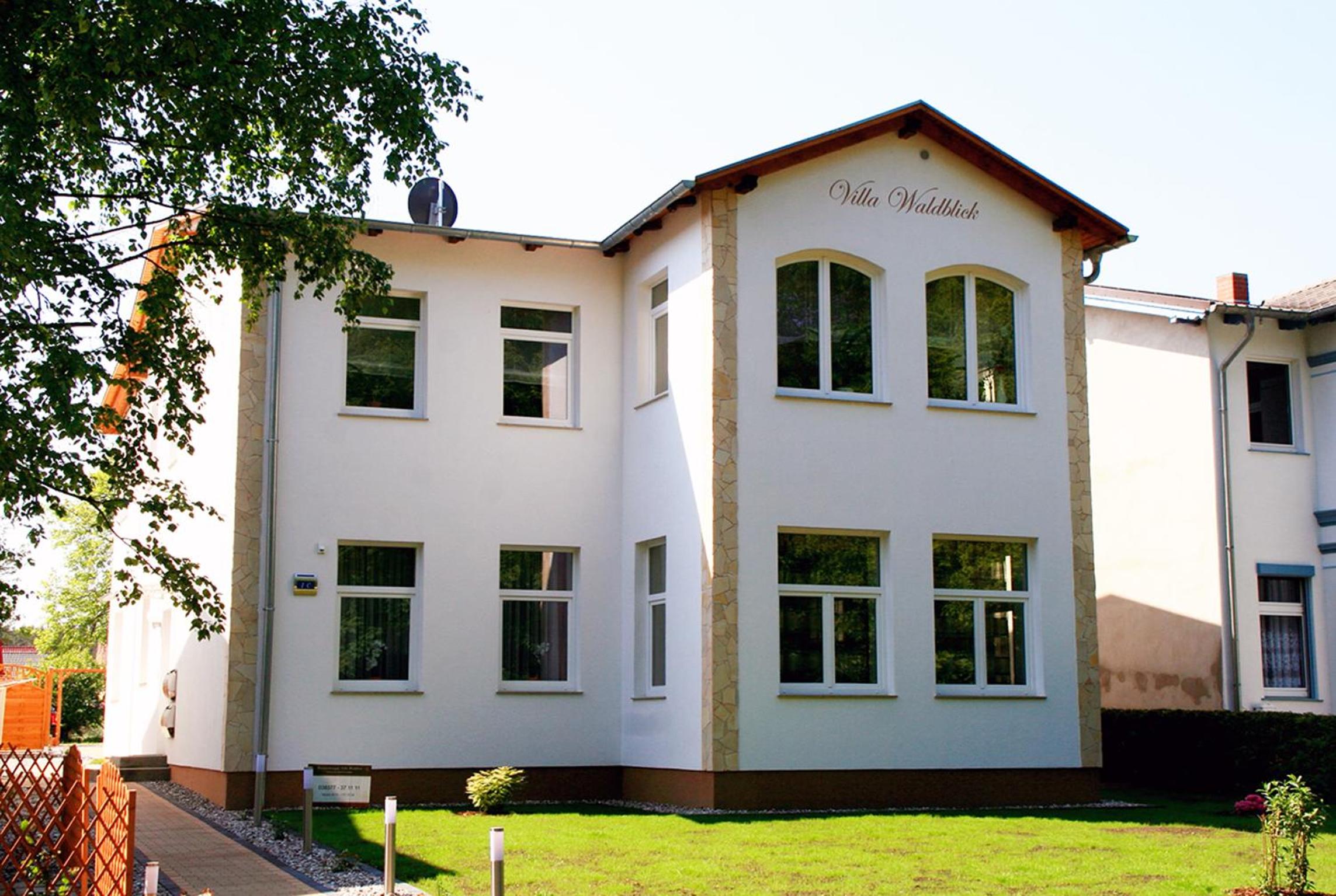 Ferienwohnungen Villa Waldblick en Zempin