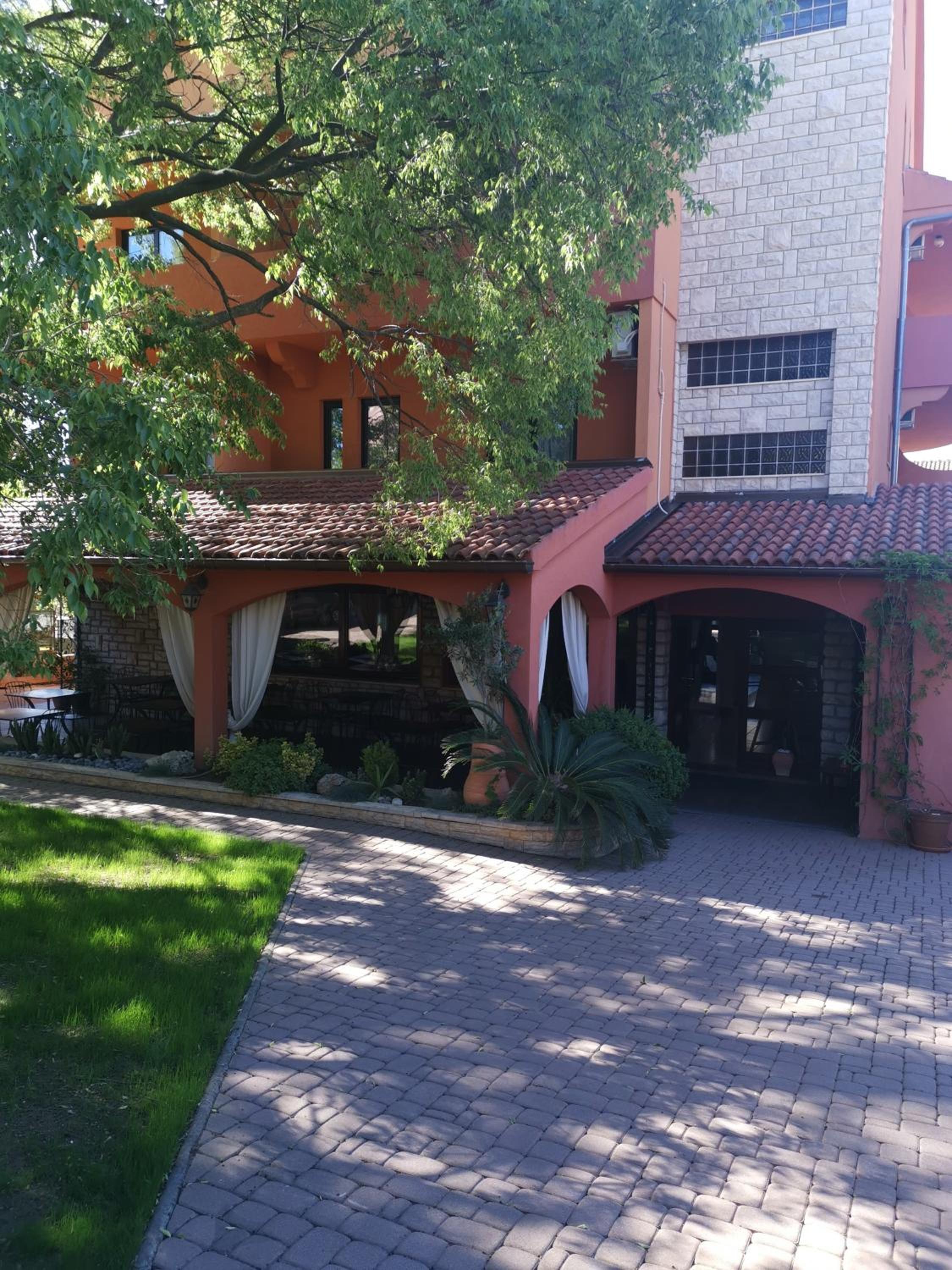 Photo 26