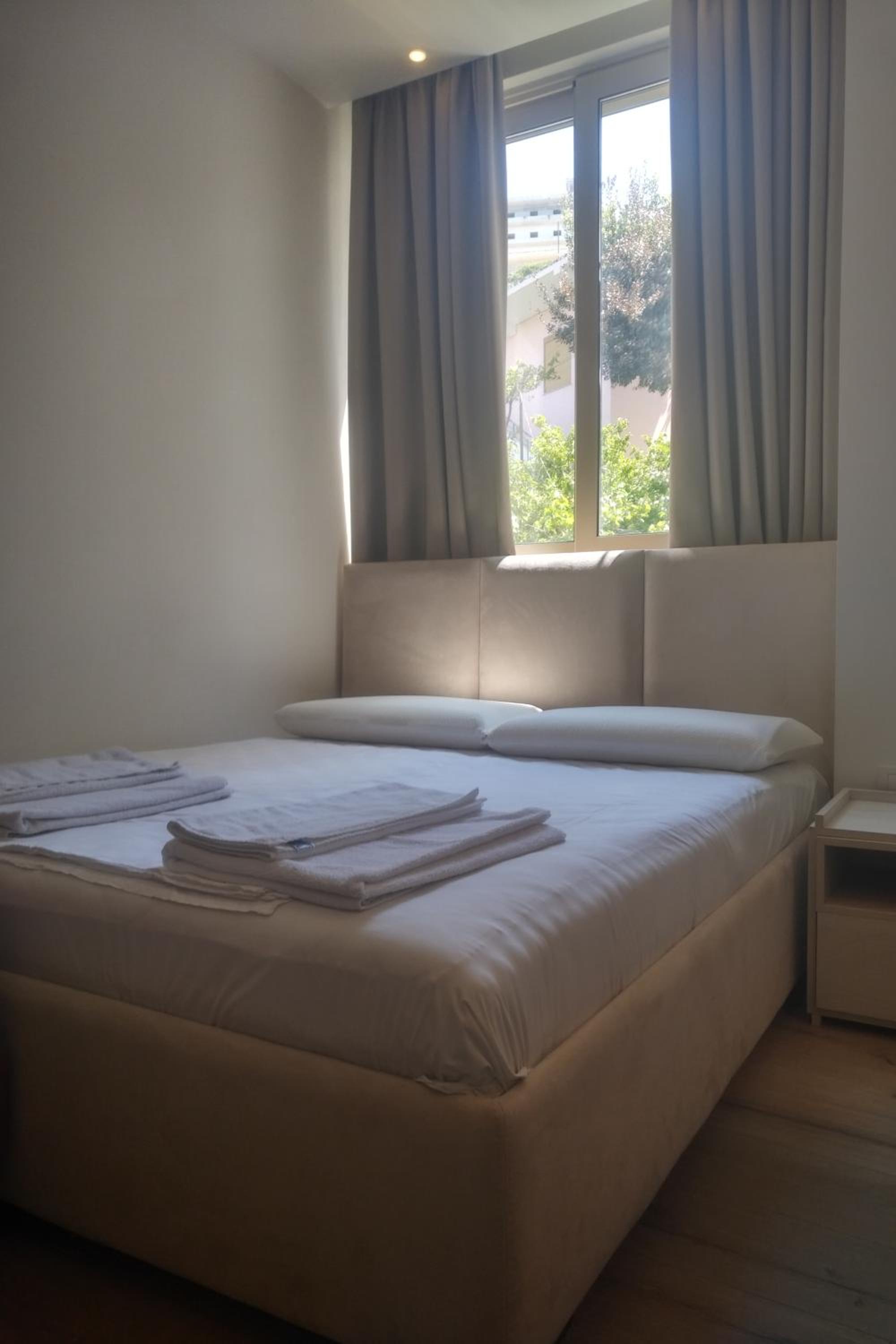 Deluxe Sea Apartment