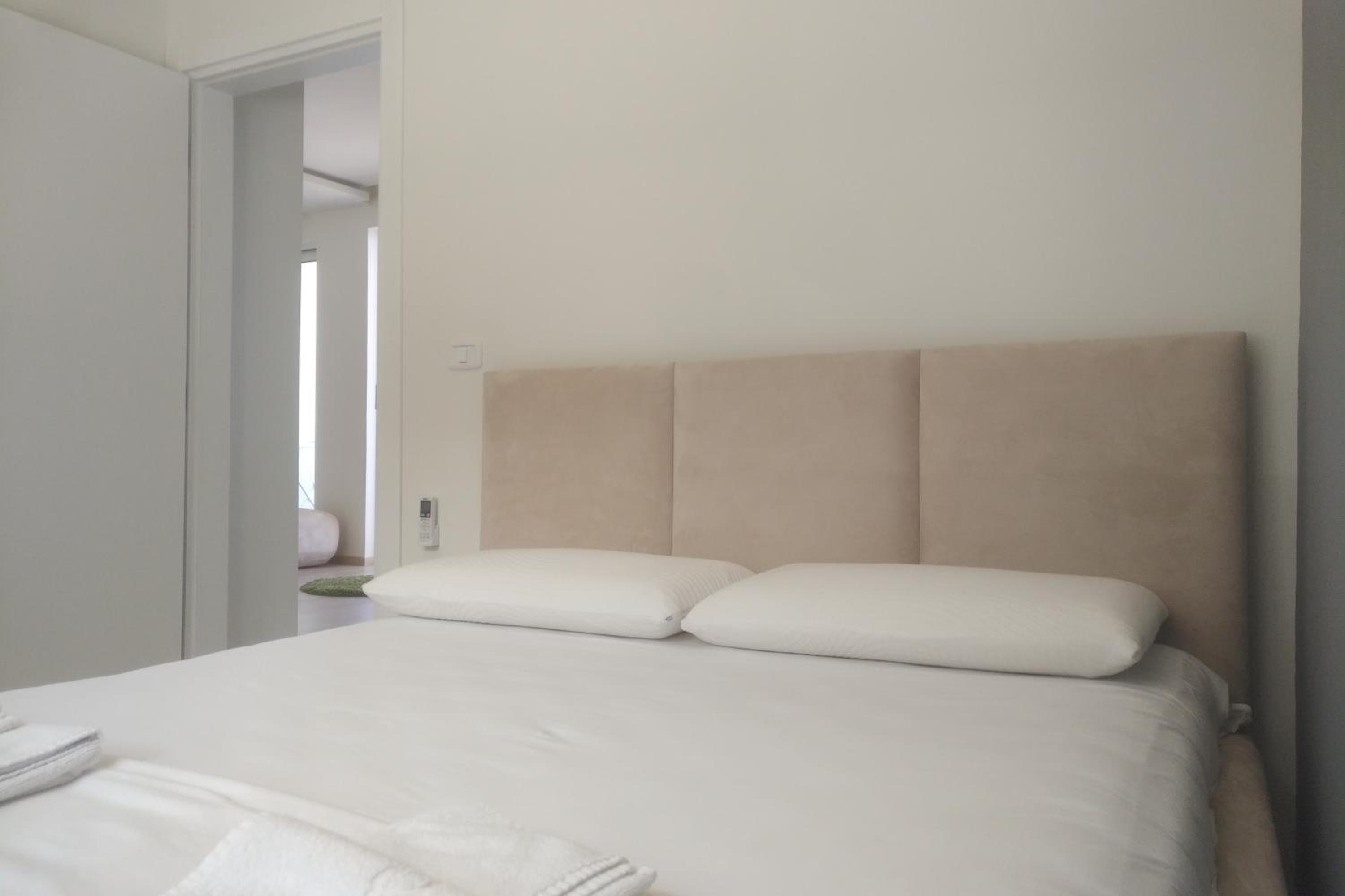 Deluxe Sea Apartment
