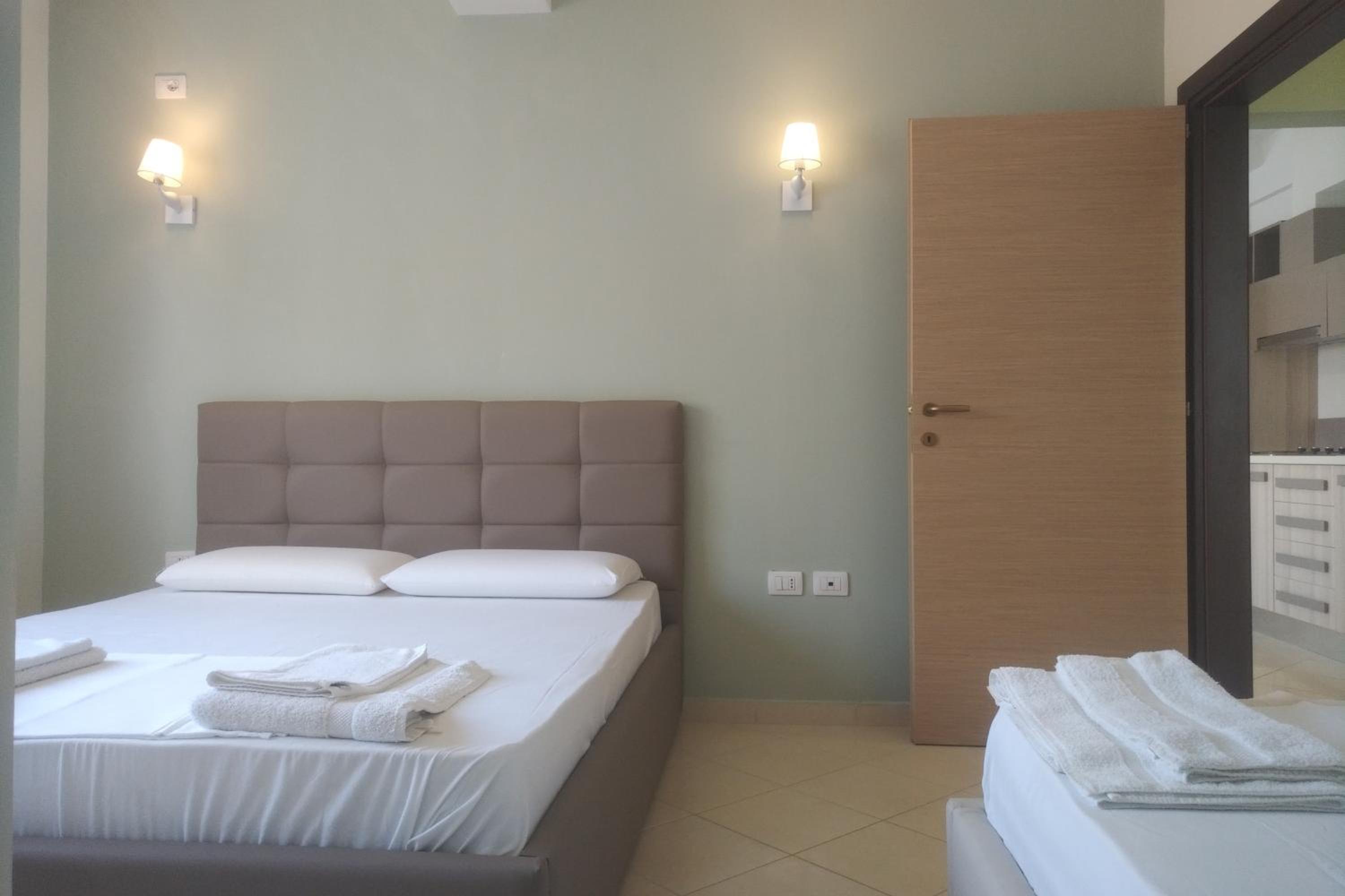 Deluxe Sea Apartment