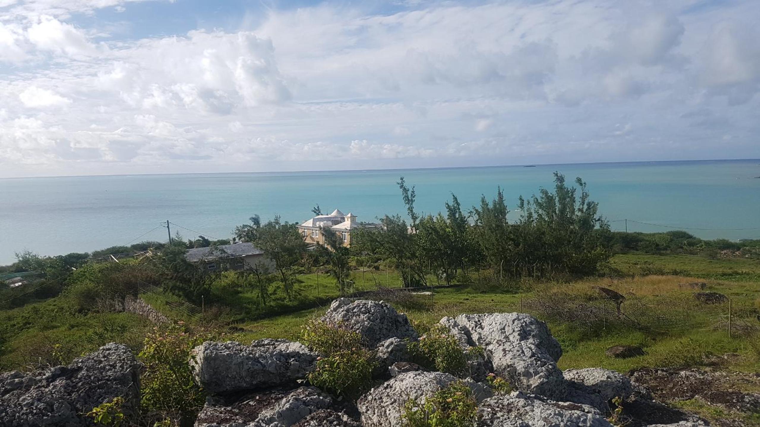 Le Refuge view 4