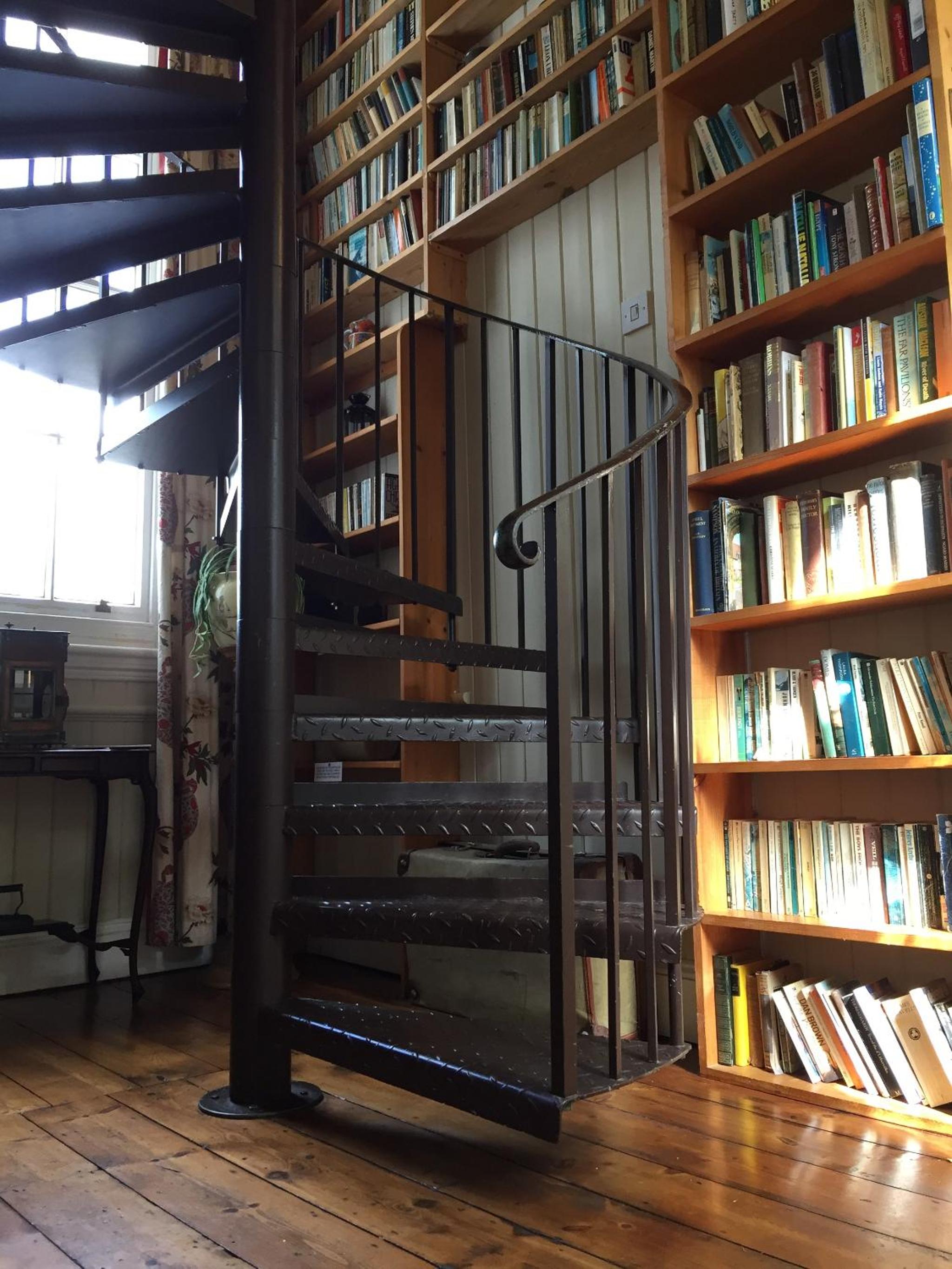 Photo 11