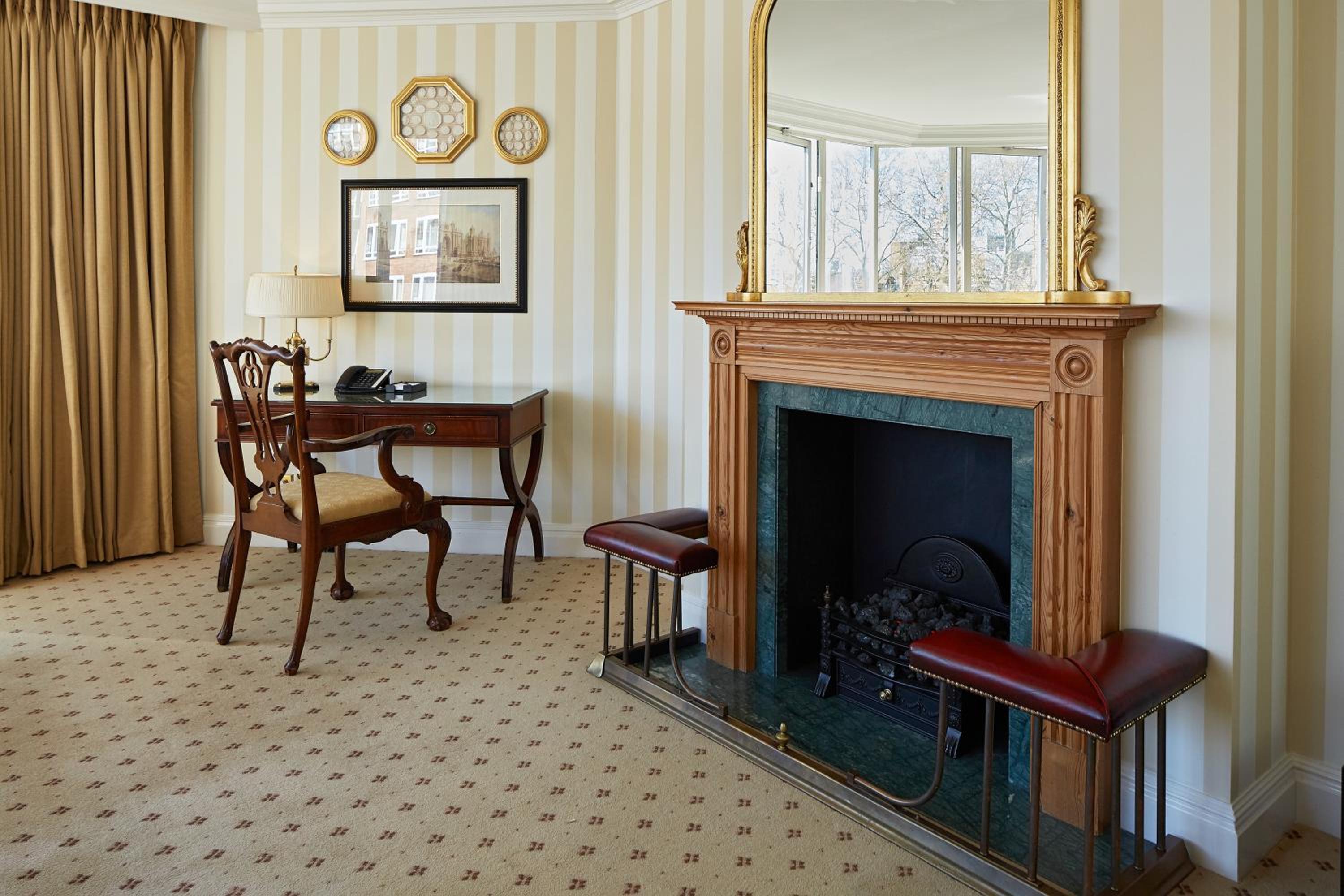 Cheval Thorney Court at Hyde Park 2