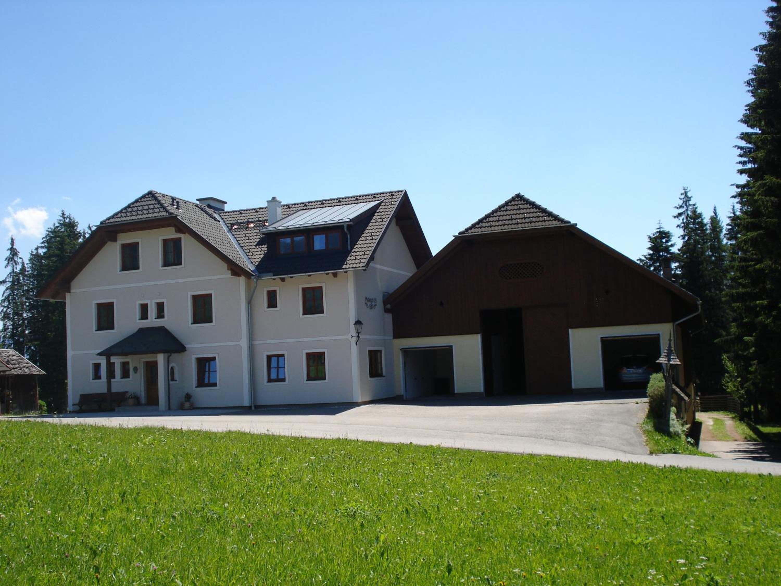 Photo 33