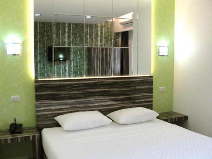 Richard's Home, Pontianak - 10