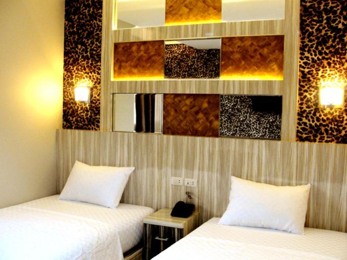 Richard's Home, Pontianak - 9