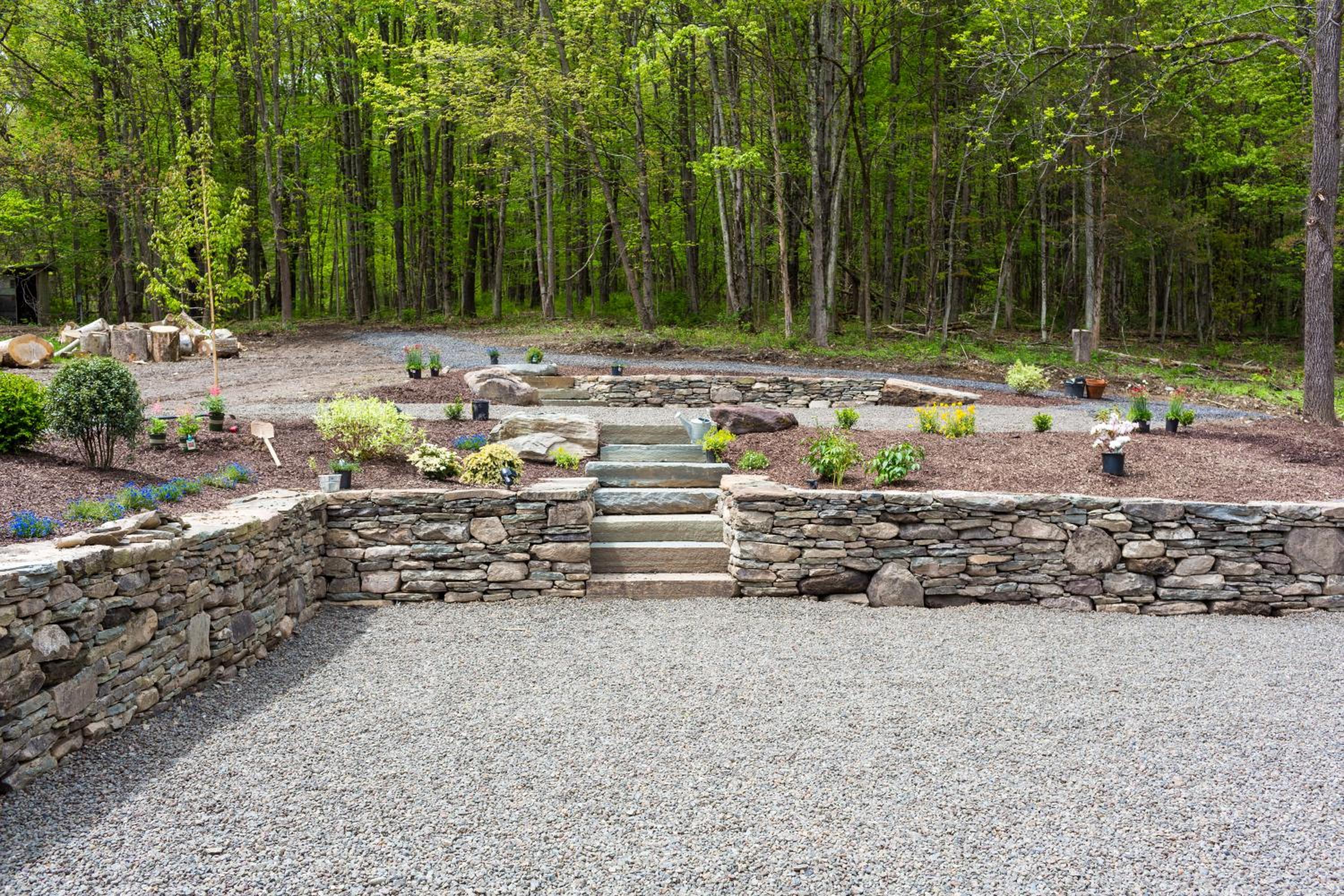 Stonehill's Farmhouse view 3