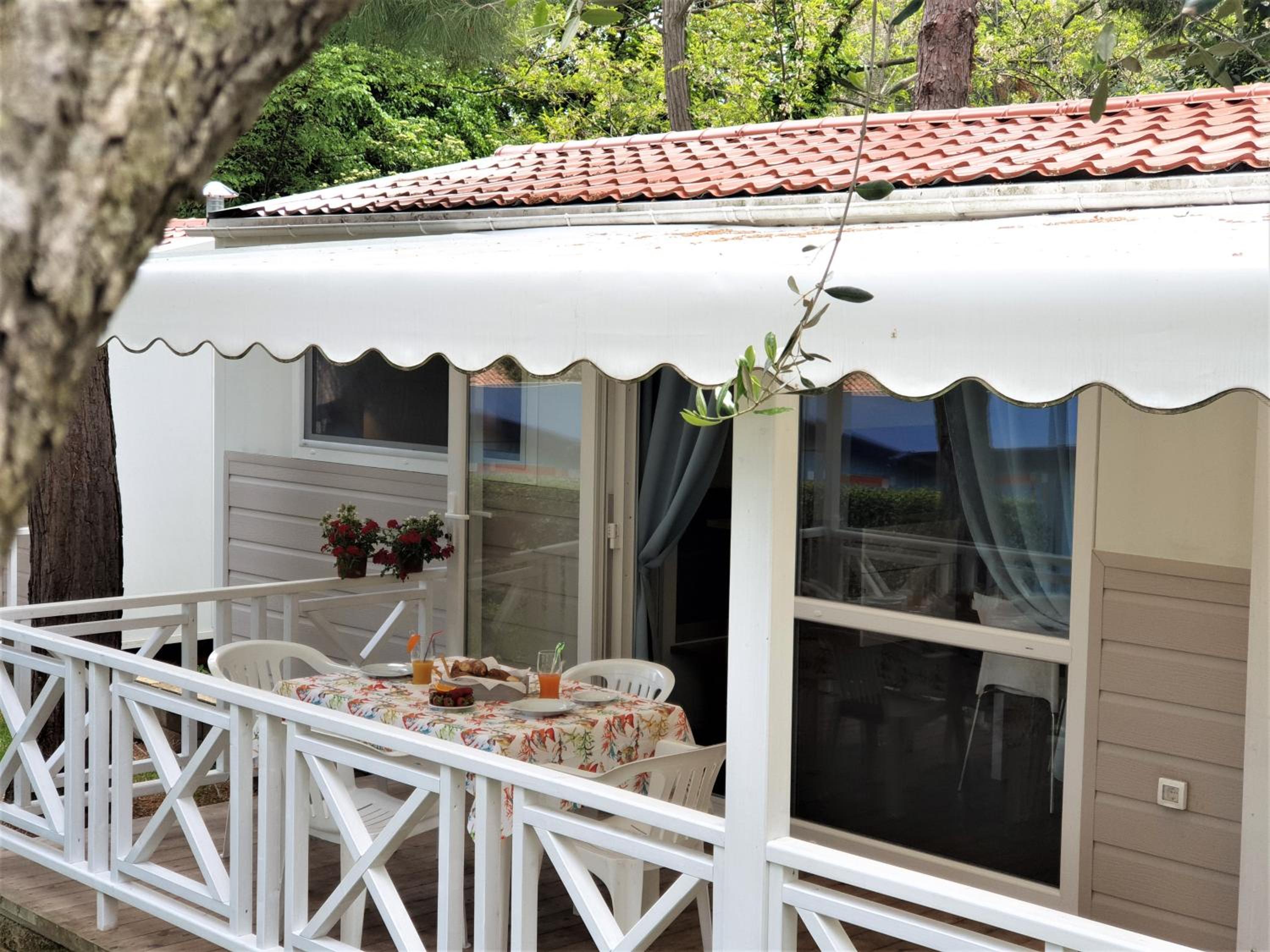 Green Garden Village con piscina, spiaggia riservata e parcheggio