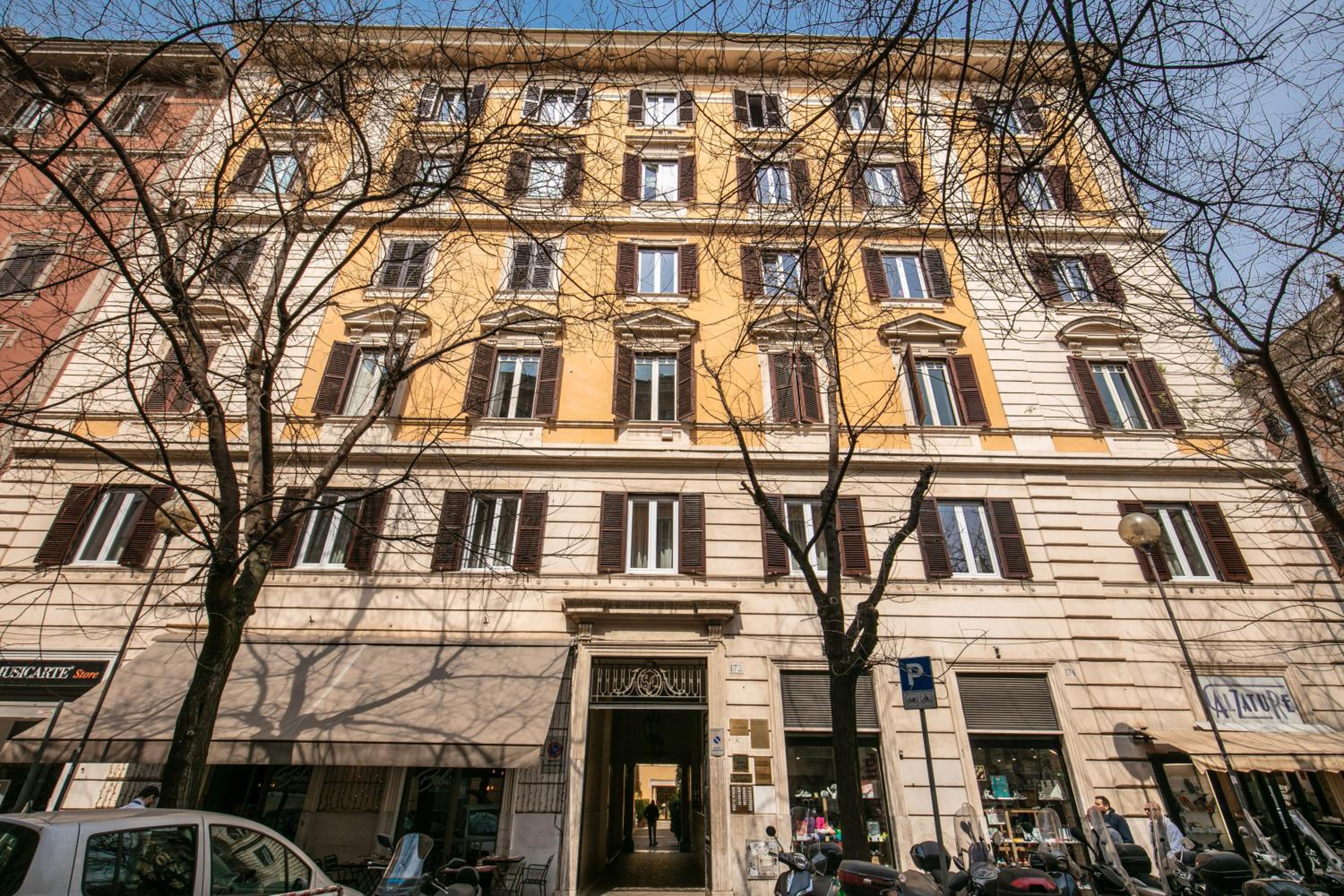 Domus Lunae - Vatican Luxury Home with private terrace