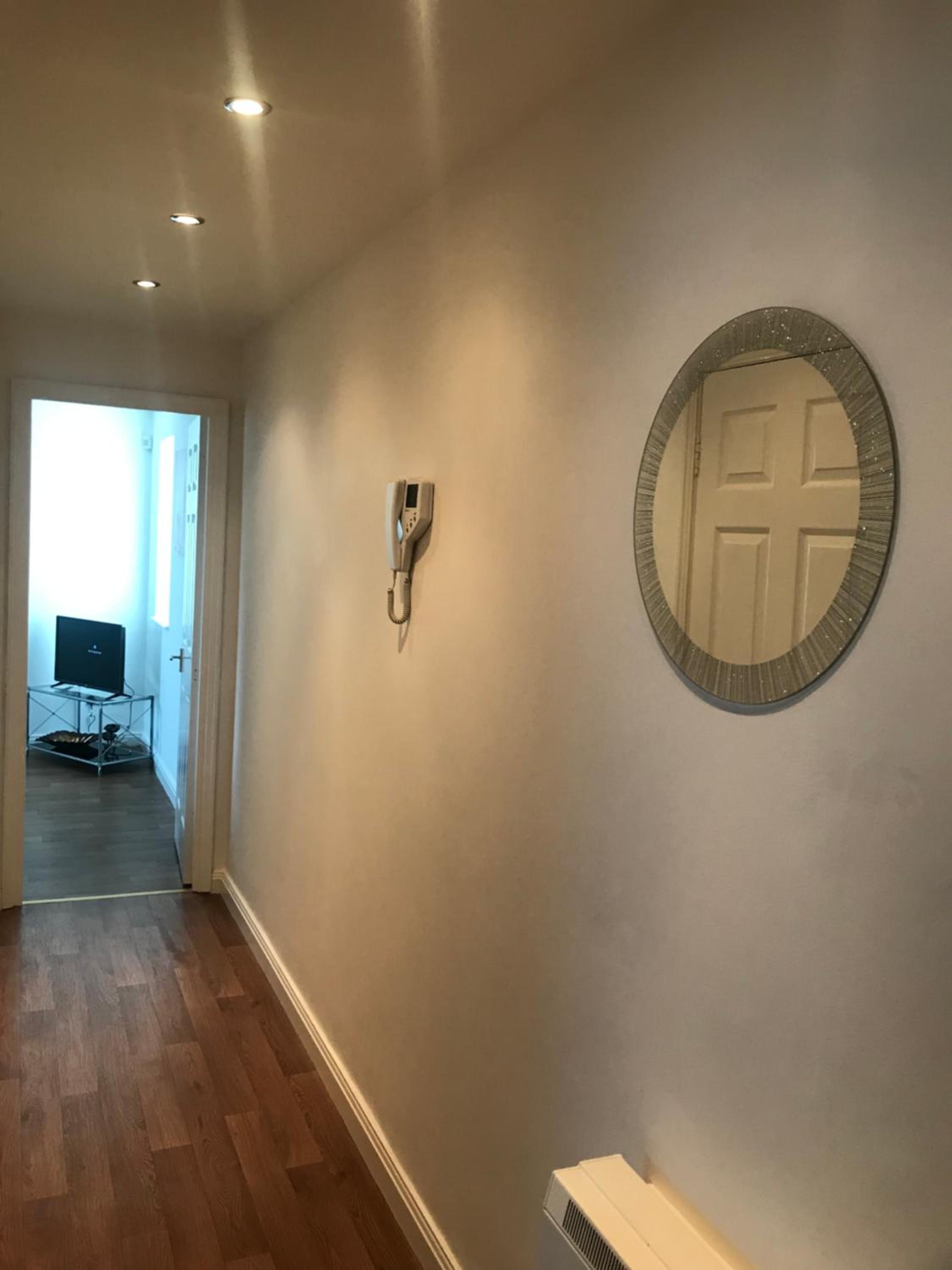 Kingsway Court