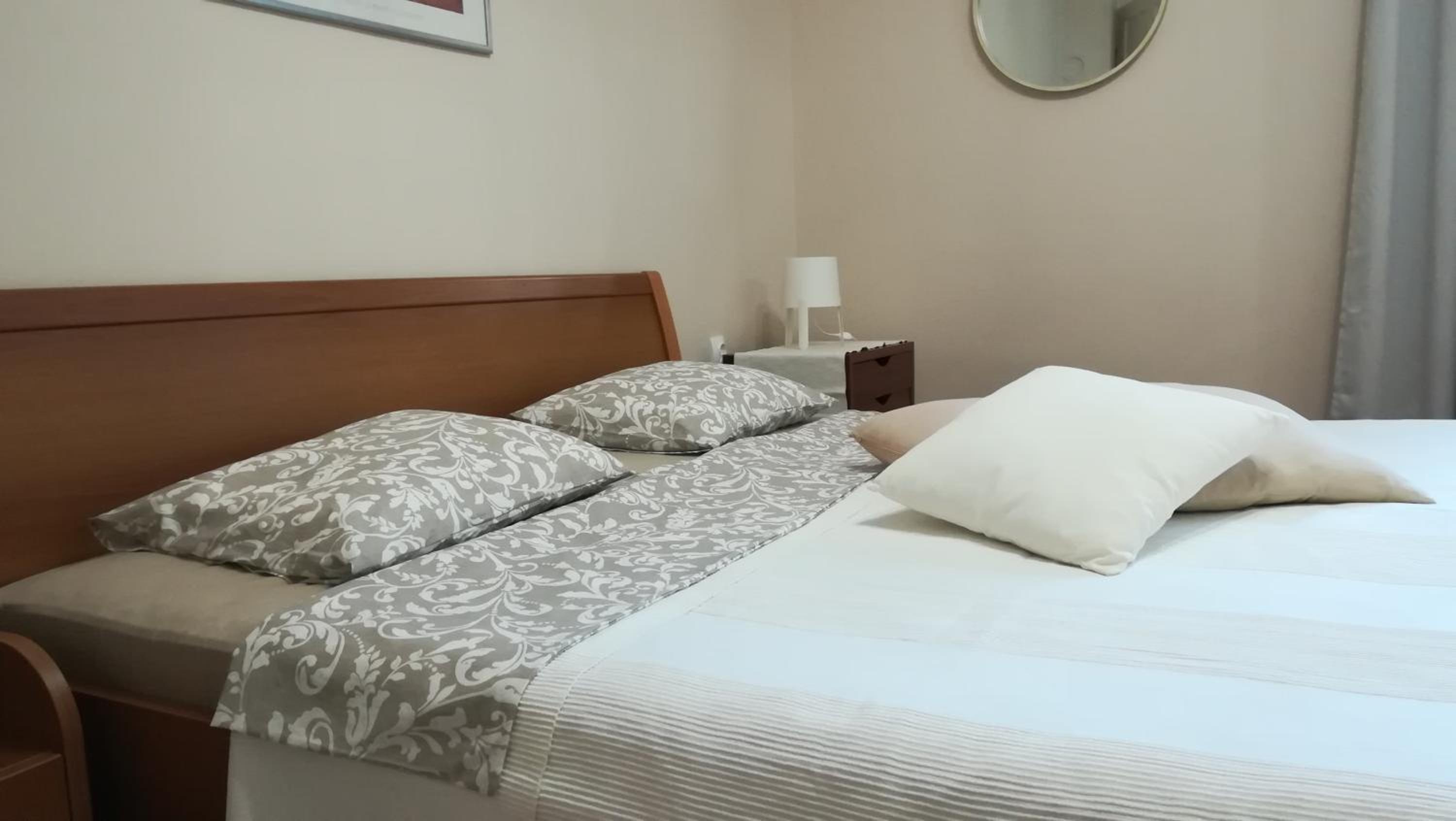 Apartment Tina (near the sea, Opatija center, free private parking) view 4