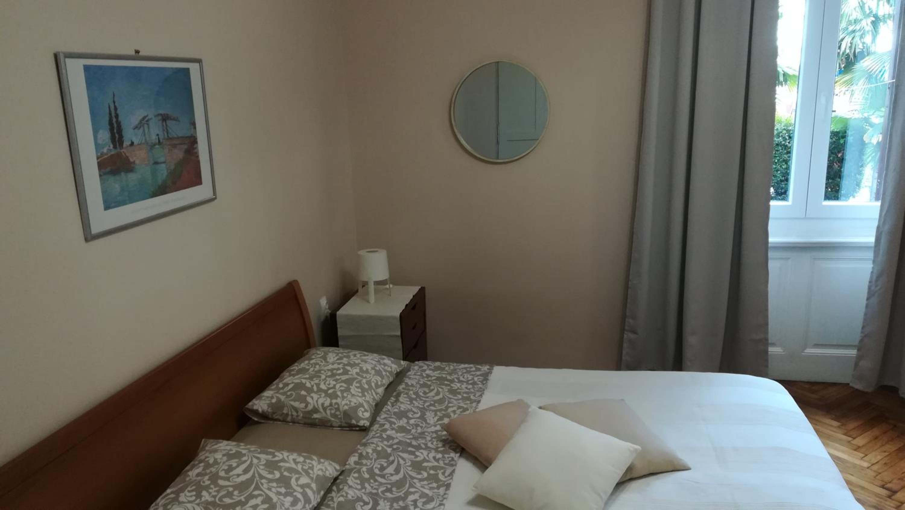 Apartment Tina (near the sea, Opatija center, free private parking) view 5