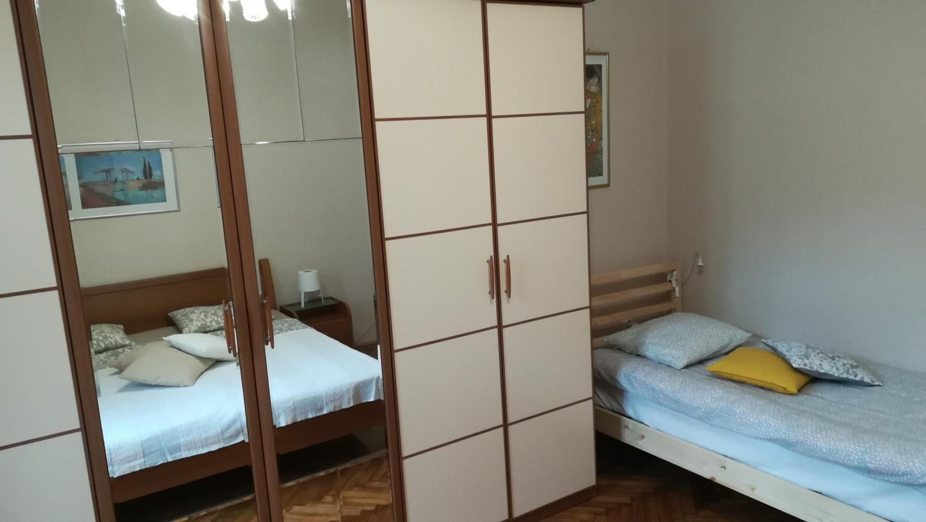 Photo 44