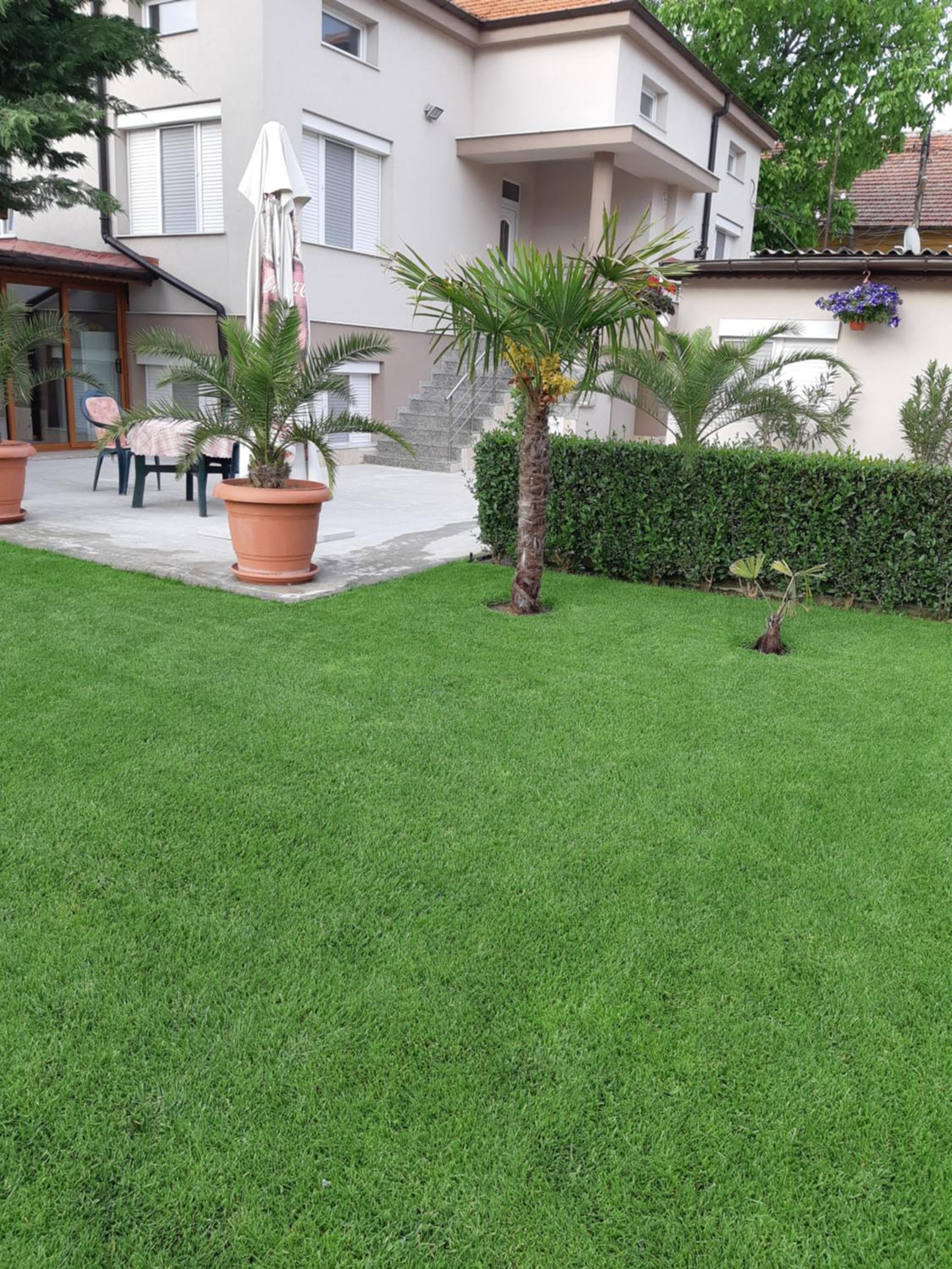 Villa Ros Guest House