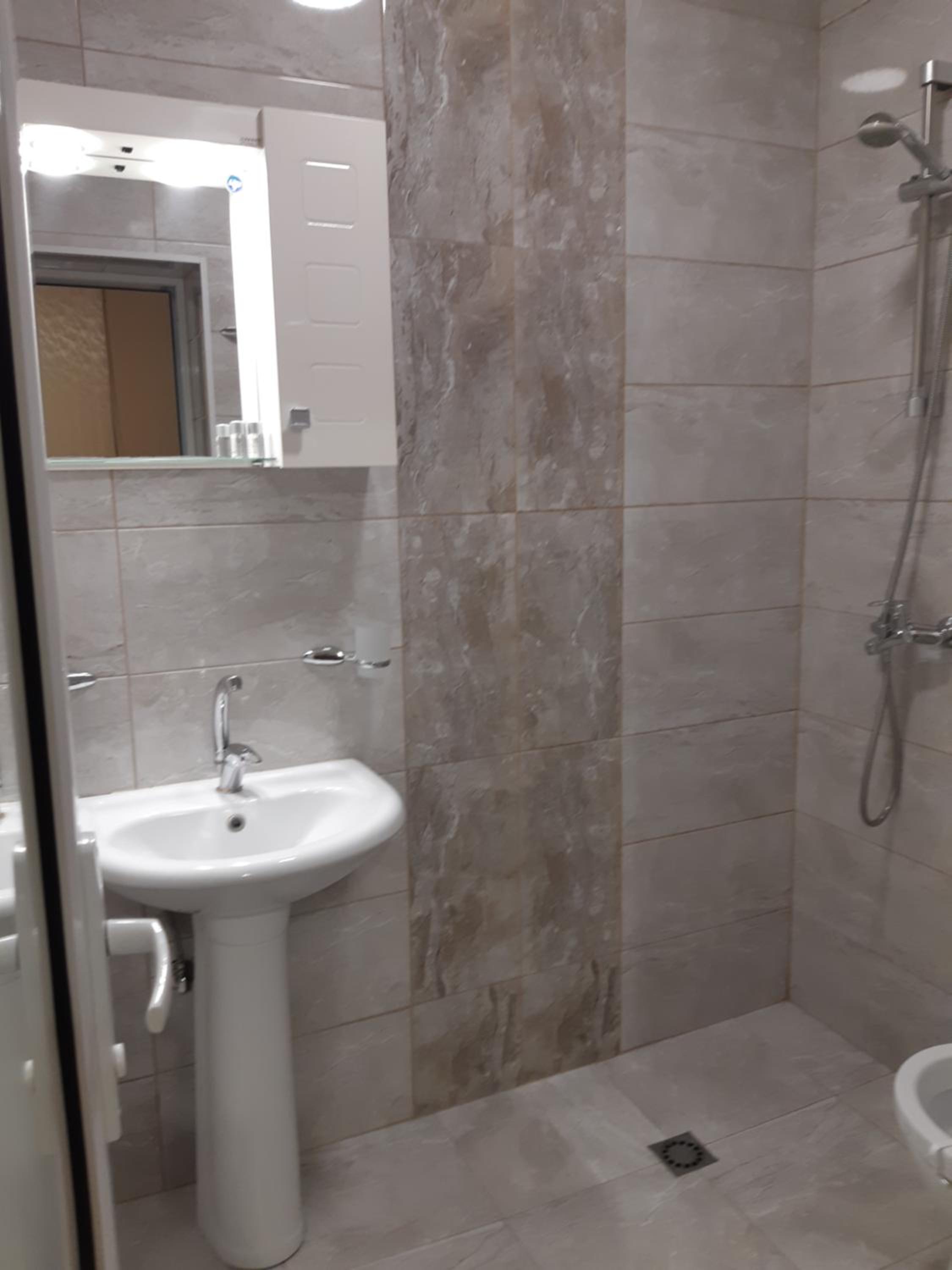 Villa Ros Guest House