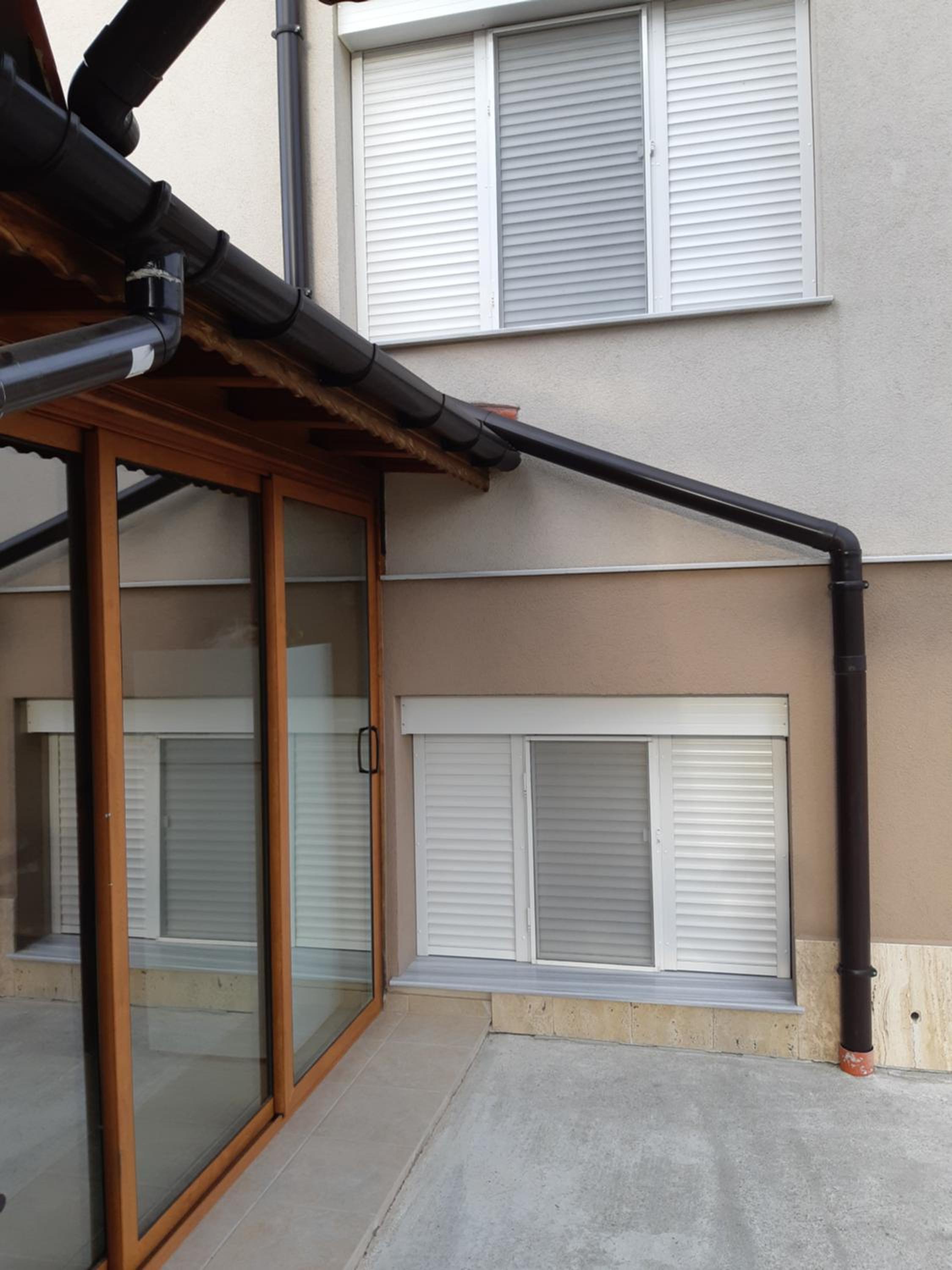 Villa Ros Guest House